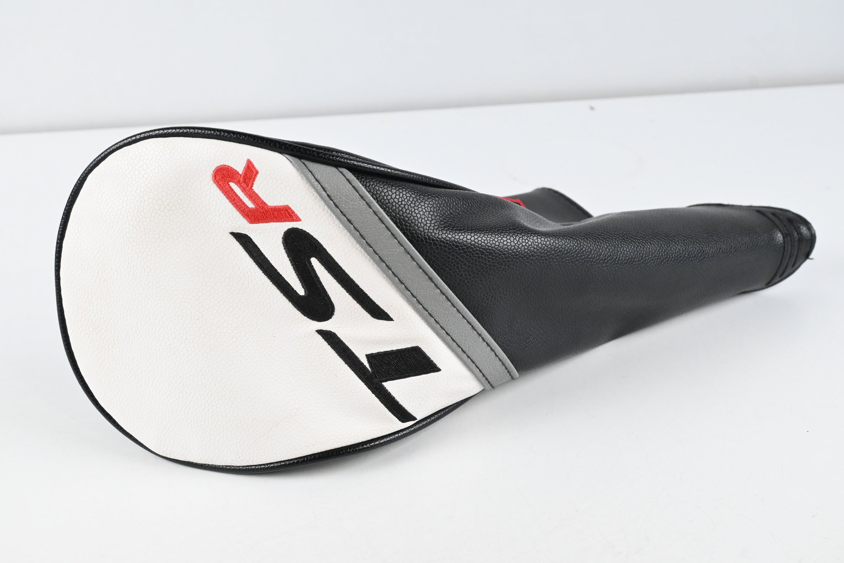 Titleist TSR2 Driver / 11 Degree / Stiff Flex Oban Kiyoshi 65 Shaft