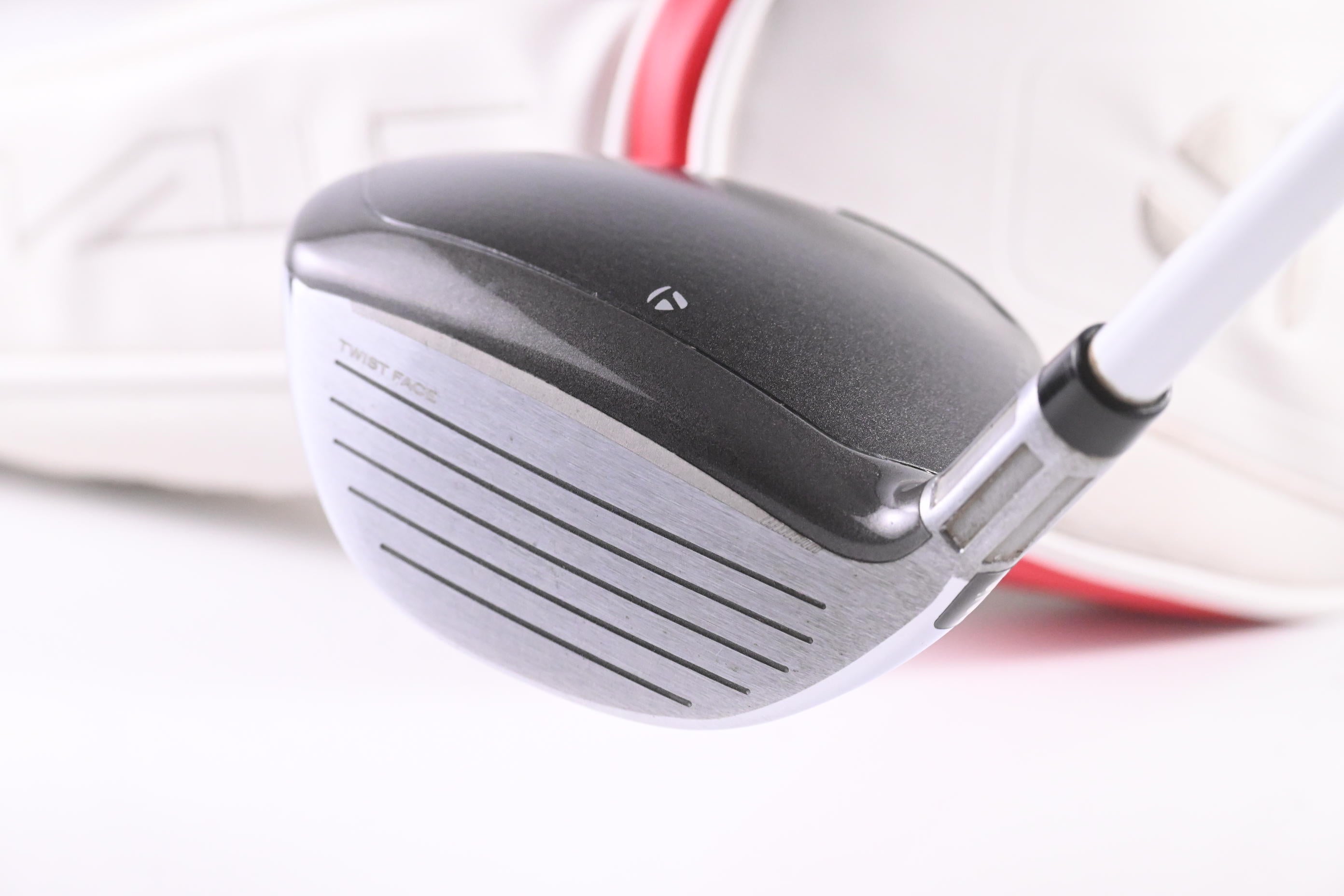 Ladies Taylormade Stealth #5 Wood / 19 Degree / Ladies Flex Aldila Ascent 45