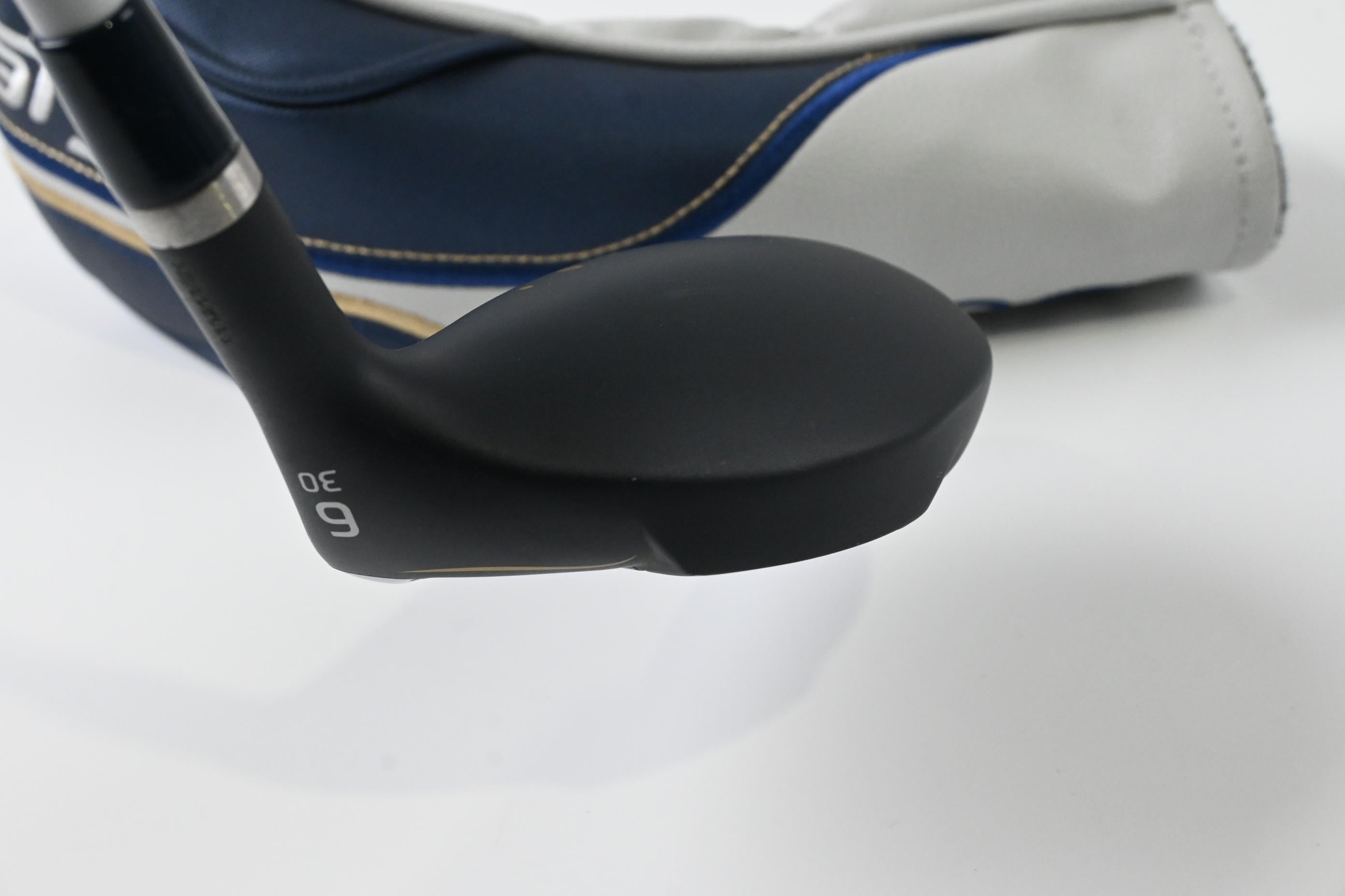 Ladies Ping G Le3 #6 Hybrid / 30 Degree / Ladies Flex Ping ULT 250 Shaft