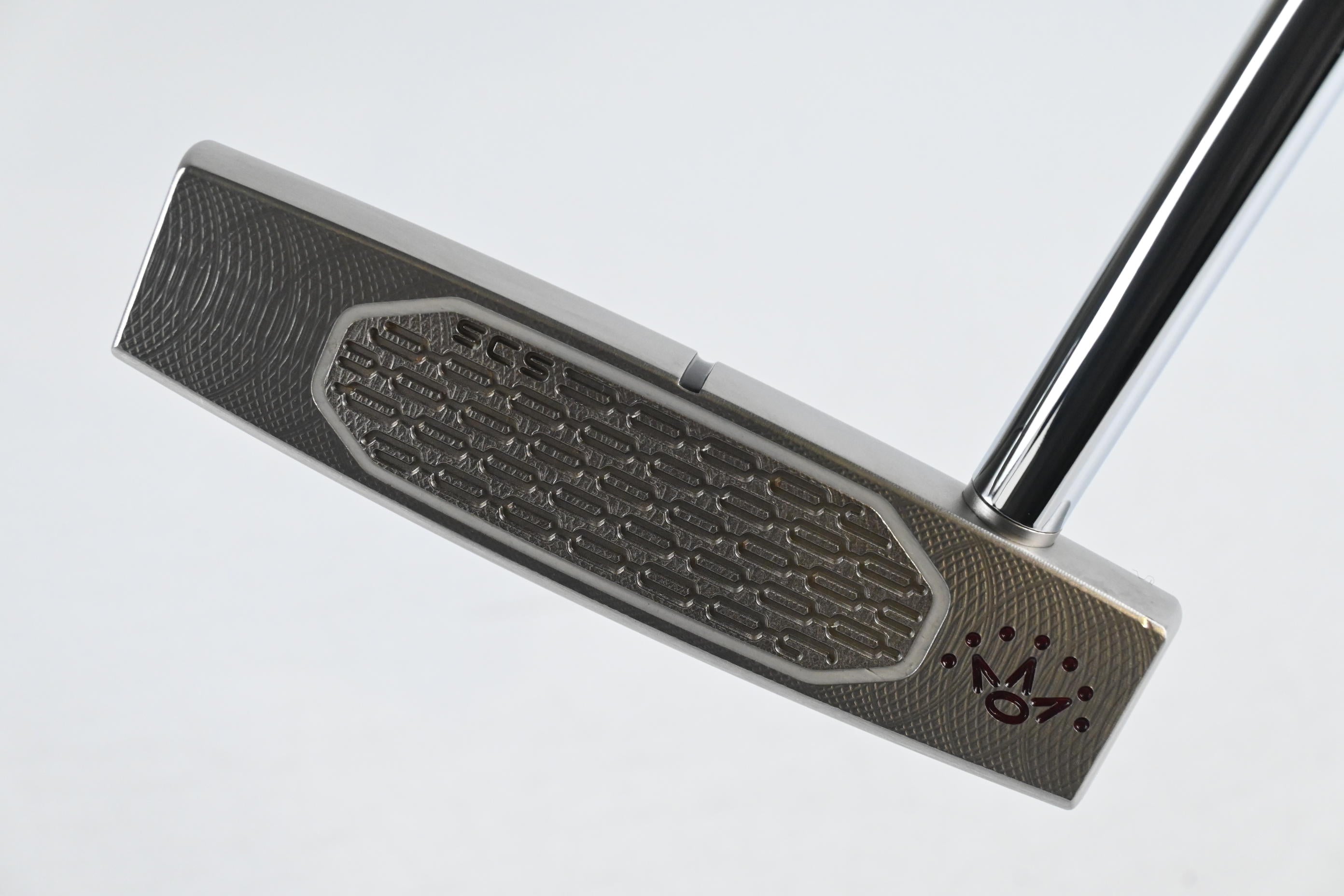 Scotty Cameron 2025 Studio Style Fastback Putter / 34 Inch