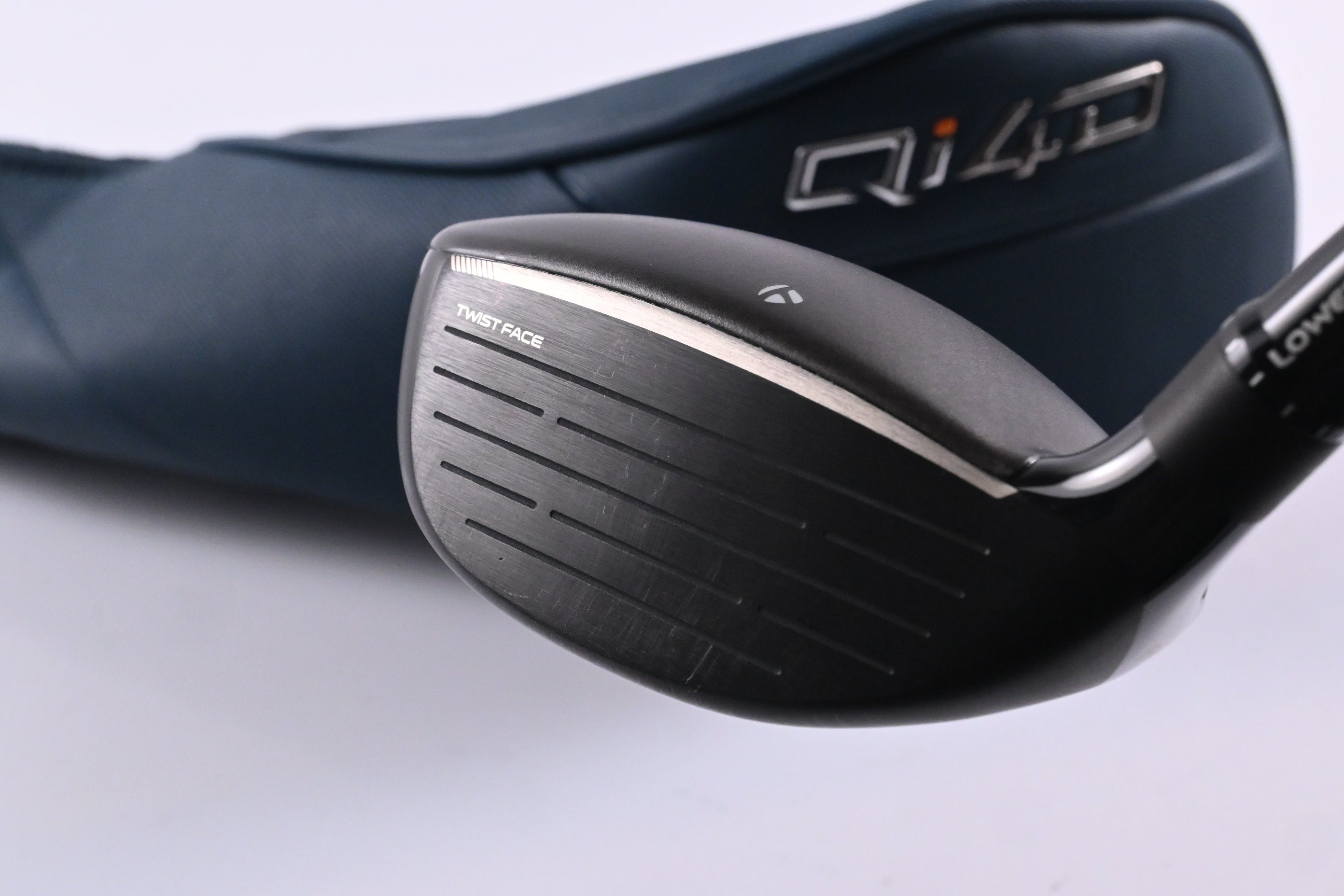 Taylormade Qi4D #5 Wood / 18 Degree / Regular Flex REAX 55 Shaft