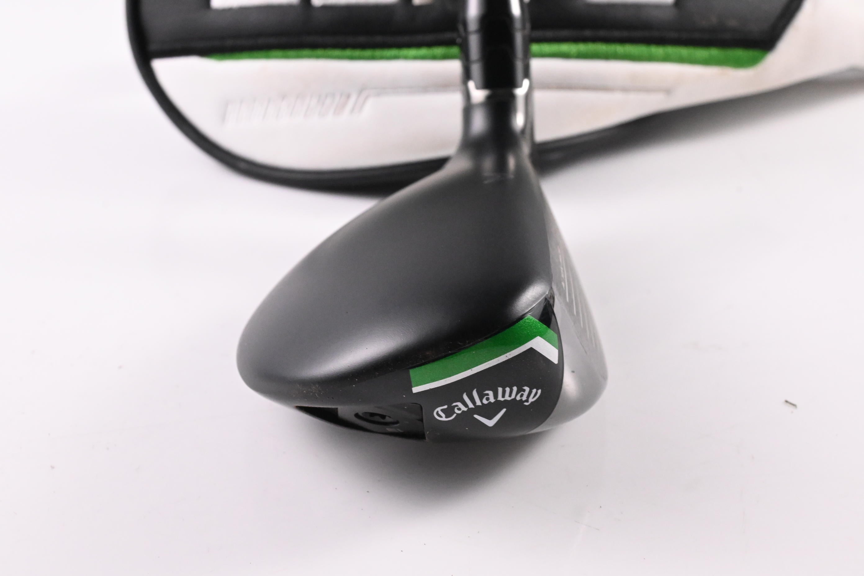 Callaway Elyte #4 Hybrid / 21 Degree / Regular Flex Vanquish 5 Shaft