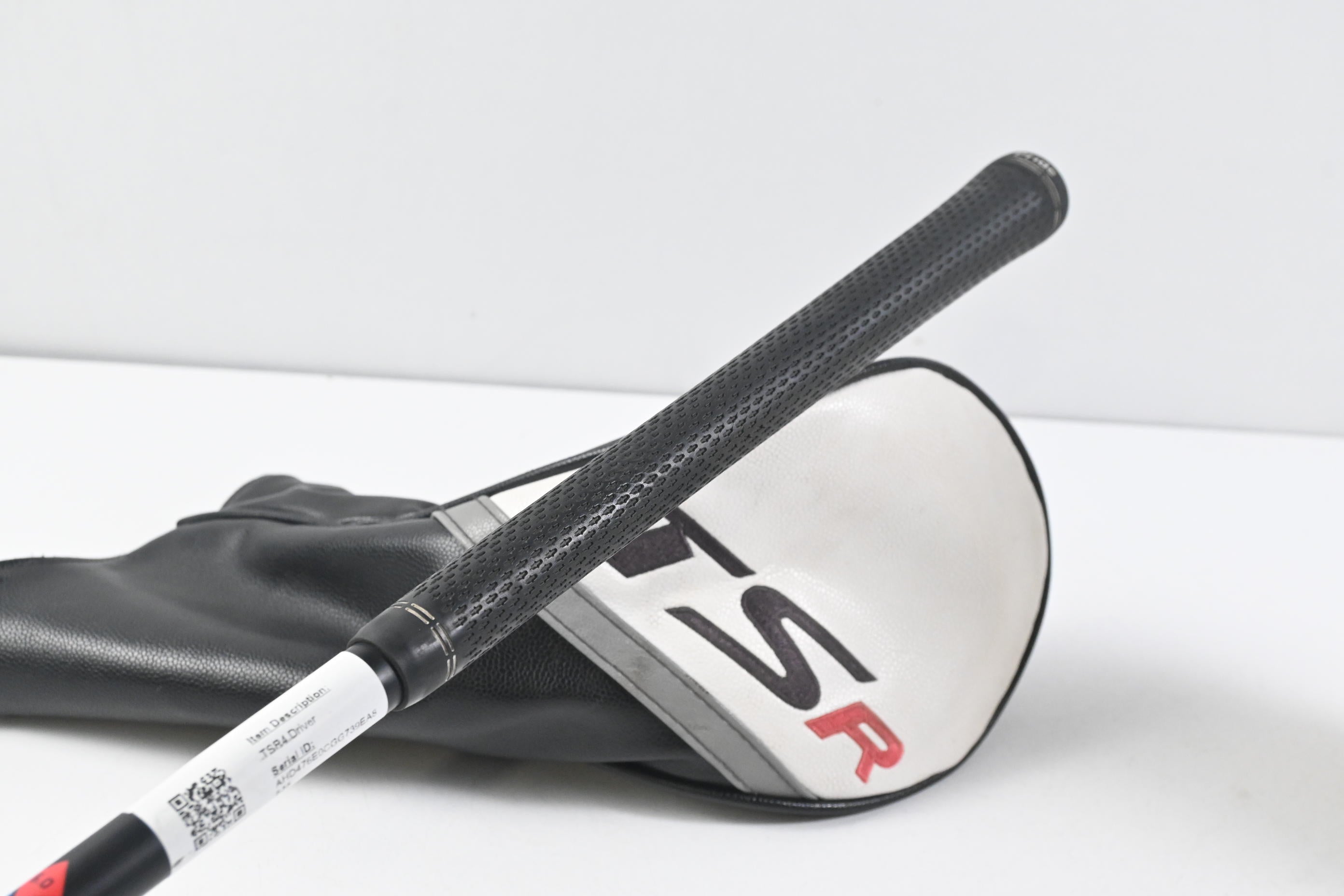 Titleist TSR4 Driver / 9 Degree / Stiff Flex Hzrdus CB Red 50 Shaft