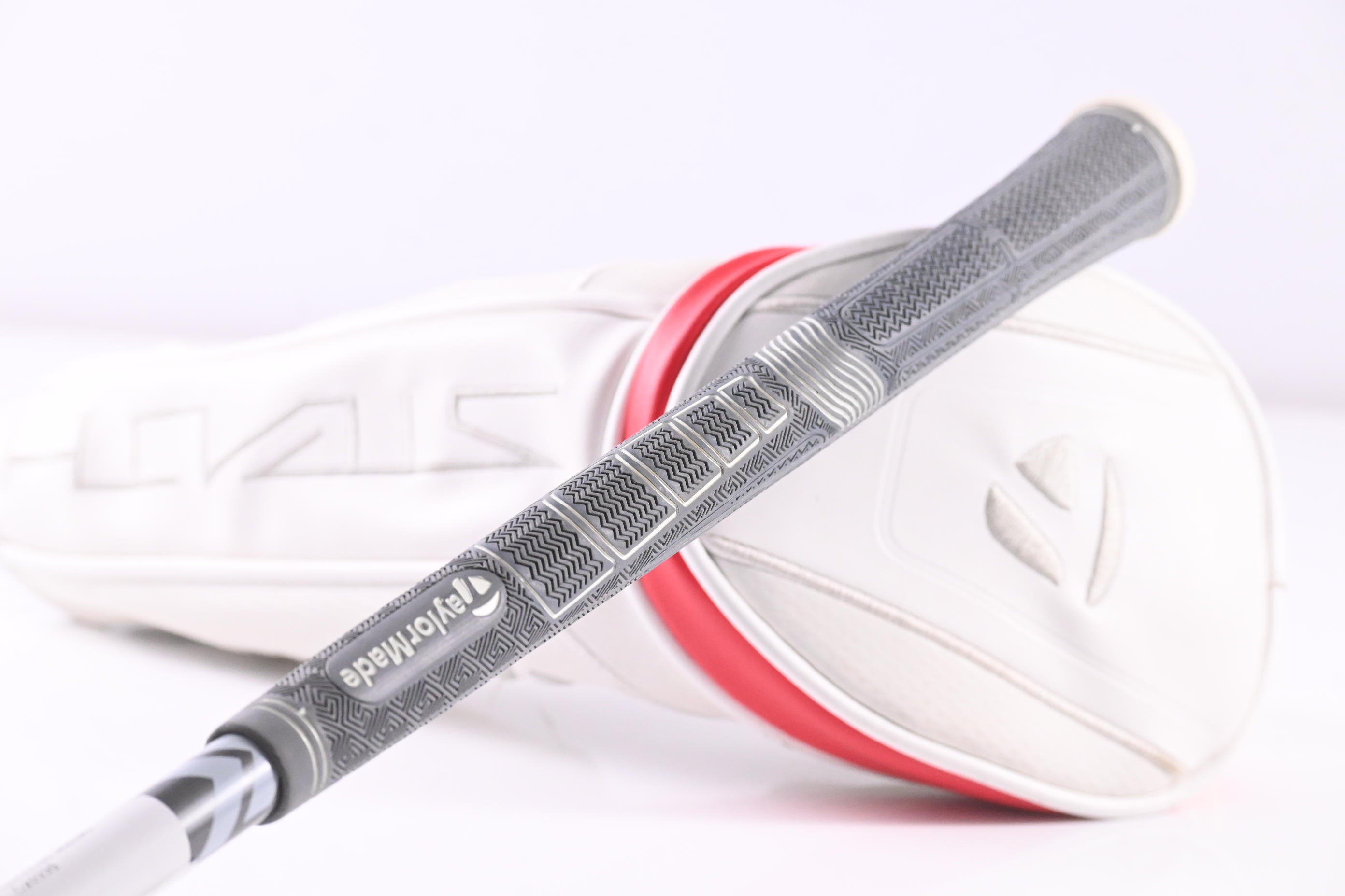 Ladies Taylormade Stealth #5 Wood / 19 Degree / Ladies Flex Aldila Ascent 45