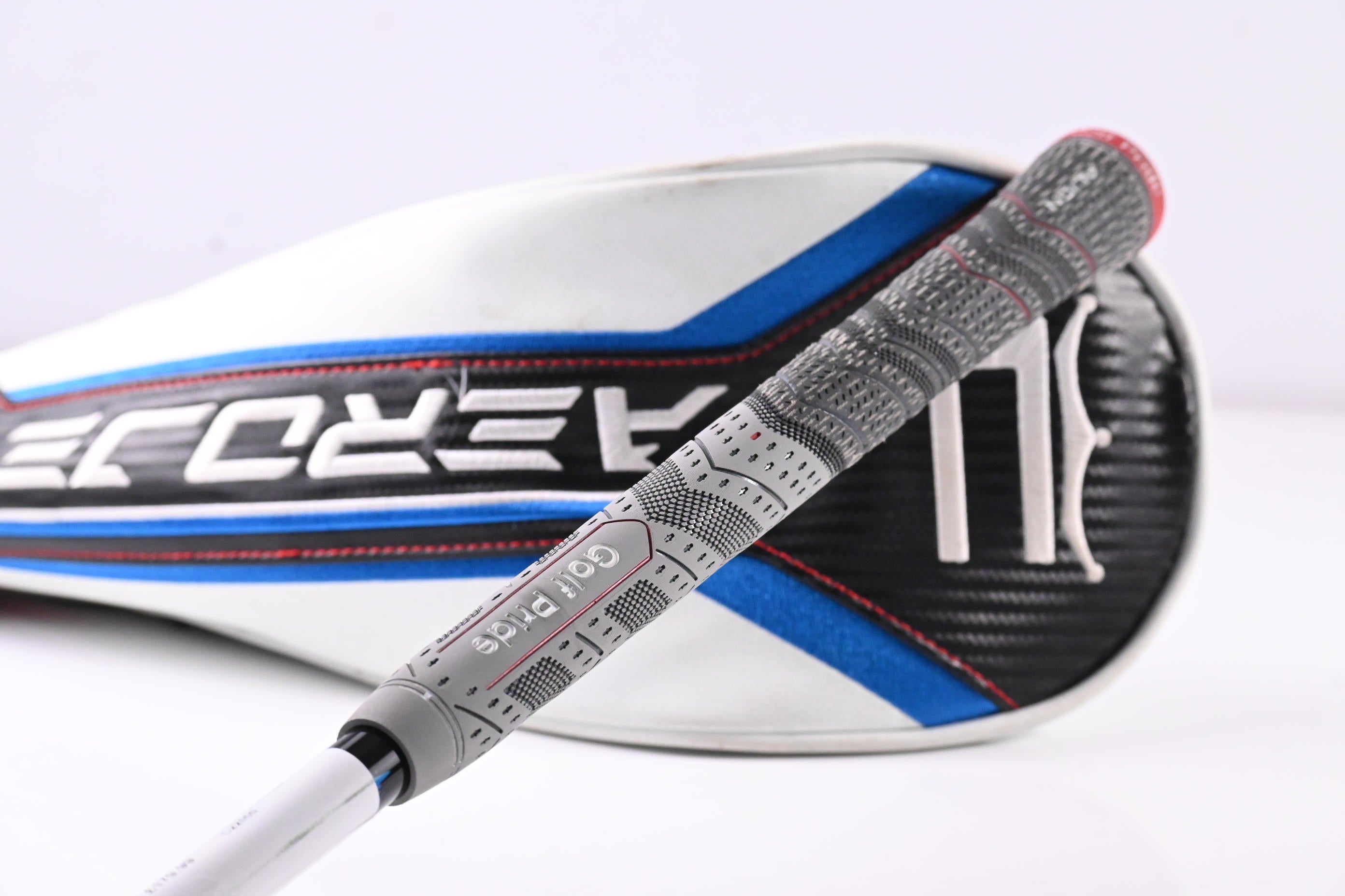 Cobra Aerojet LS Driver / 10.5 Degree / Stiff Flex Kai`li Blue 60 Shaft