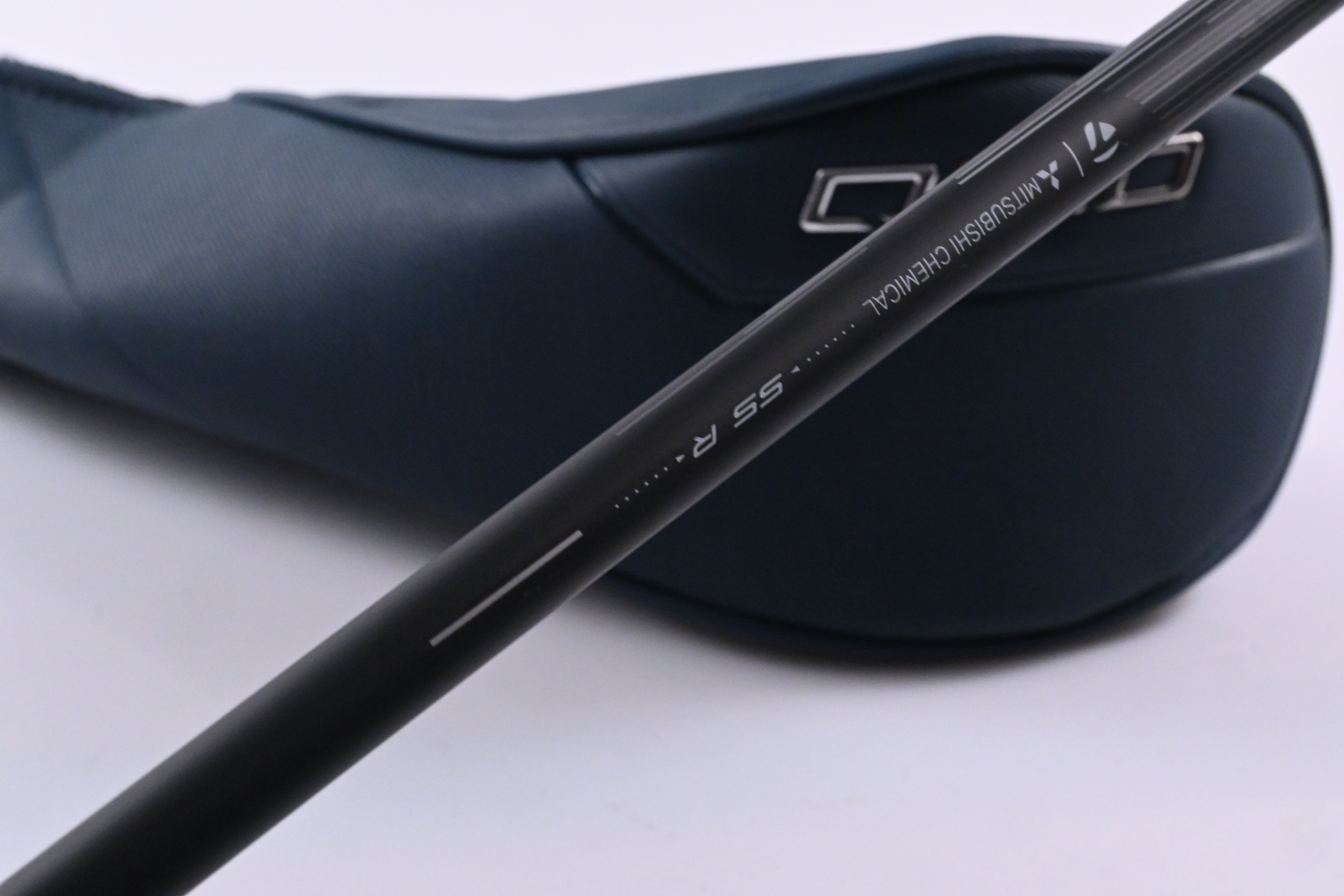 Taylormade Qi4D #5 Wood / 18 Degree / Regular Flex REAX 55 Shaft