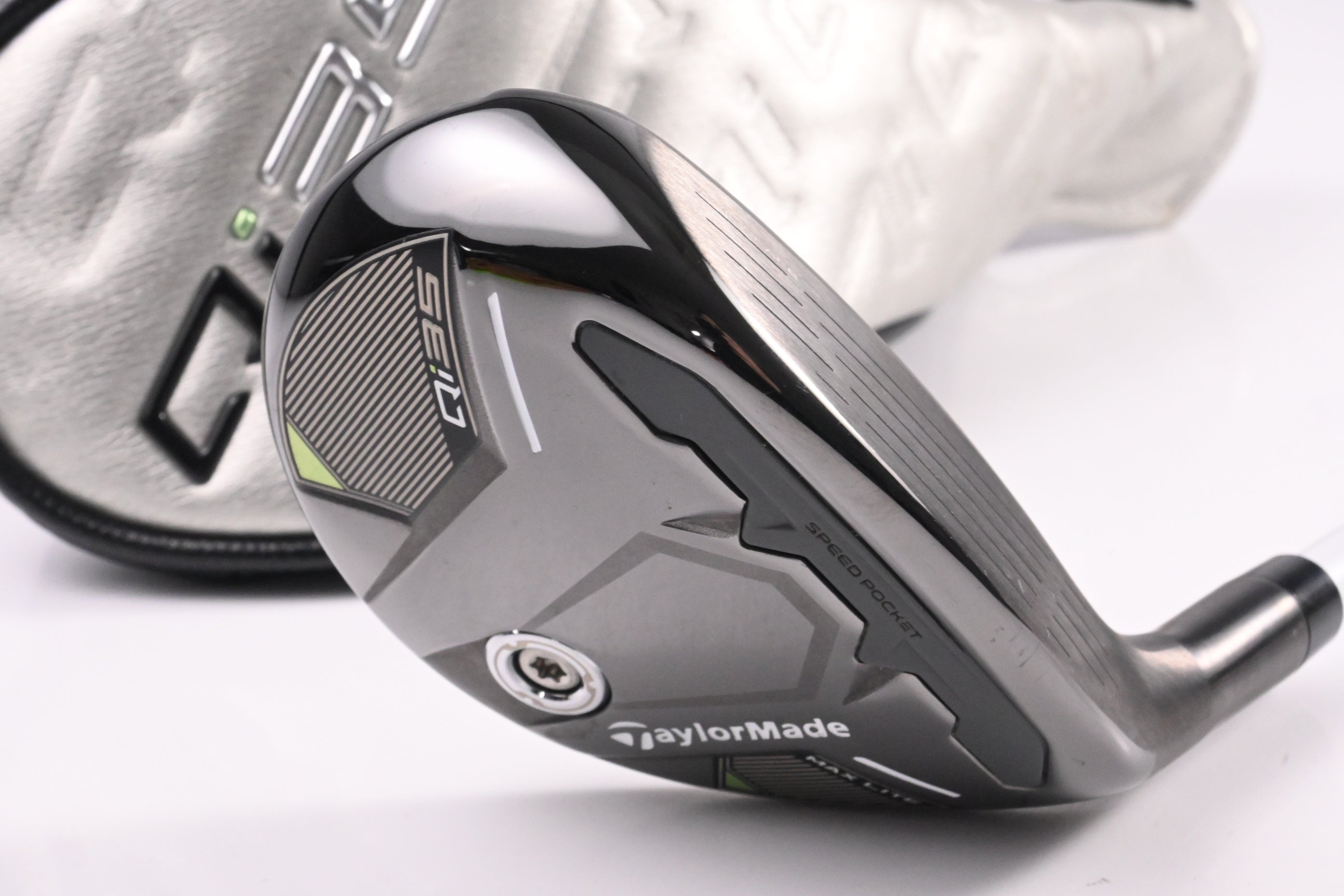 Ladies Taylormade Qi35 Max Lite #5 Hybrid / 27 Degree / Ladies Flex Fujikura 40