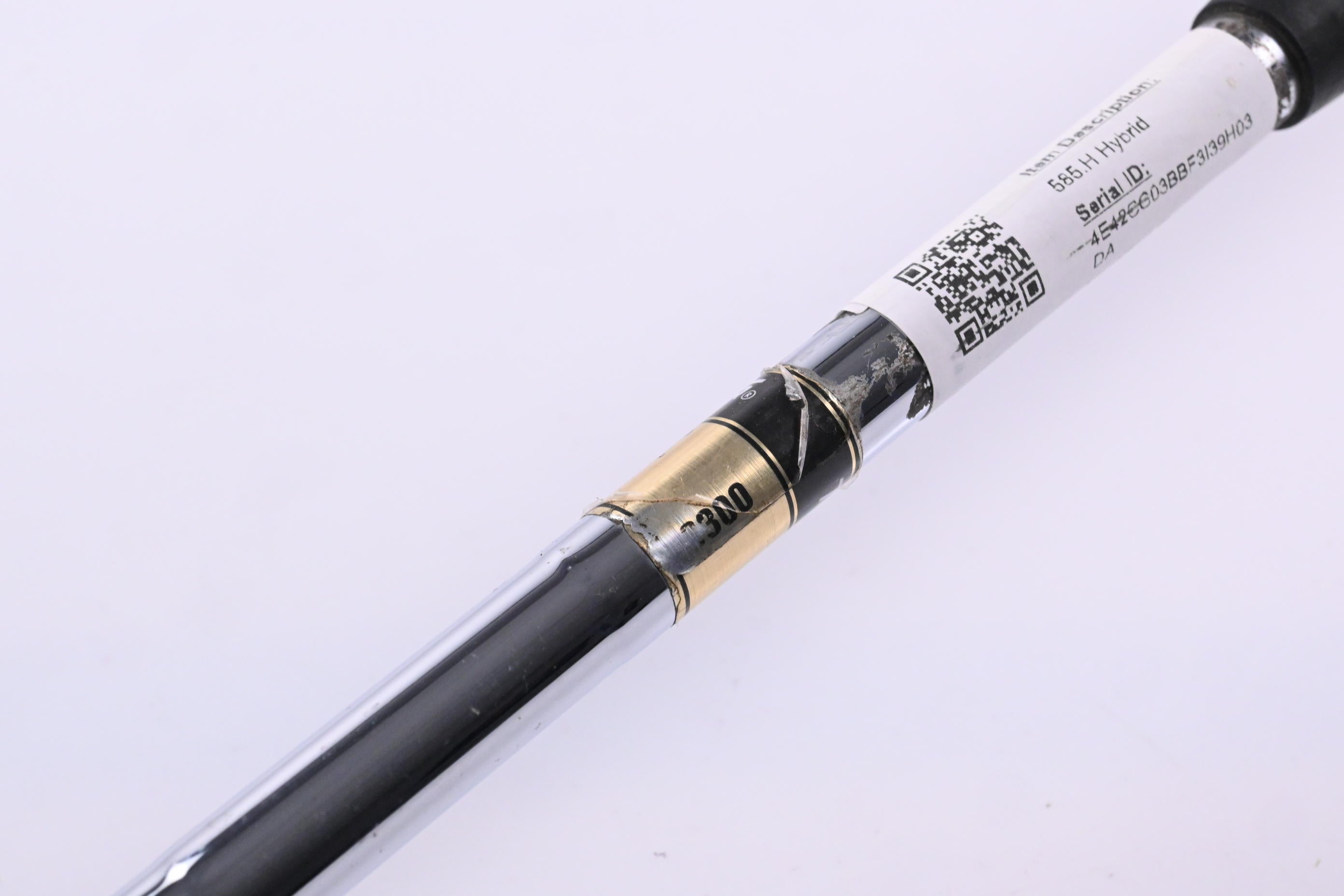 Titleist 585.H #3 Hybrid / 19 Degree / Regular Flex Dynamic Gold R300 Shaft