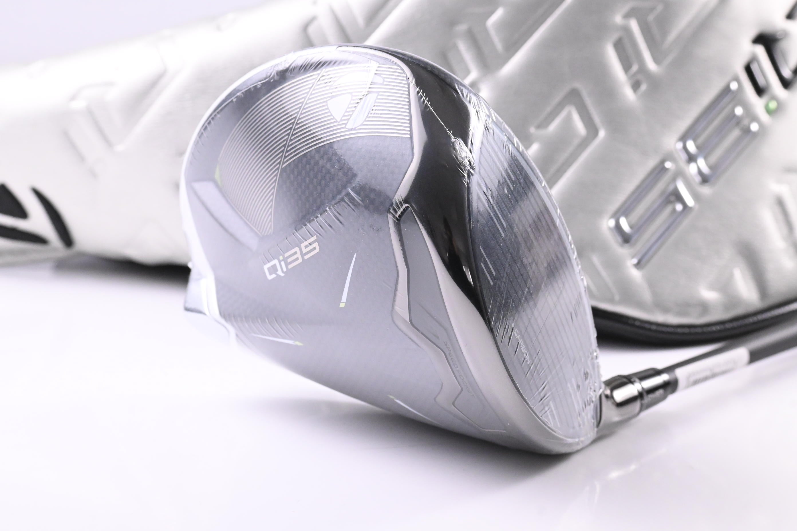 Taylormade Qi35 Max Lite Driver / 12 Degree / Regular Flex Vanquish 4 Shaft
