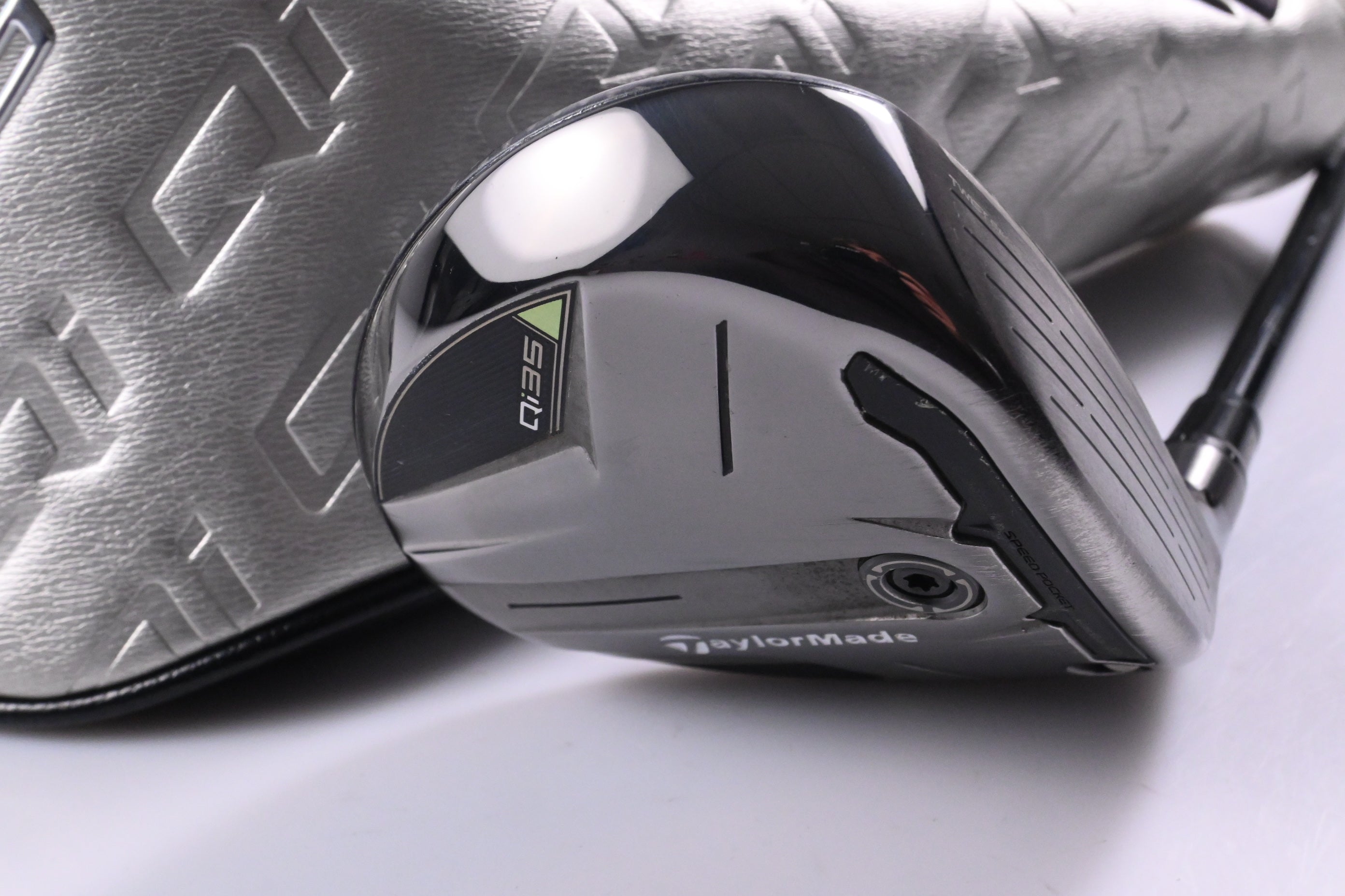 Taylormade Qi35 #3 Wood / 15 Degree / Regular Flex Kai'li Red 65 Shaft