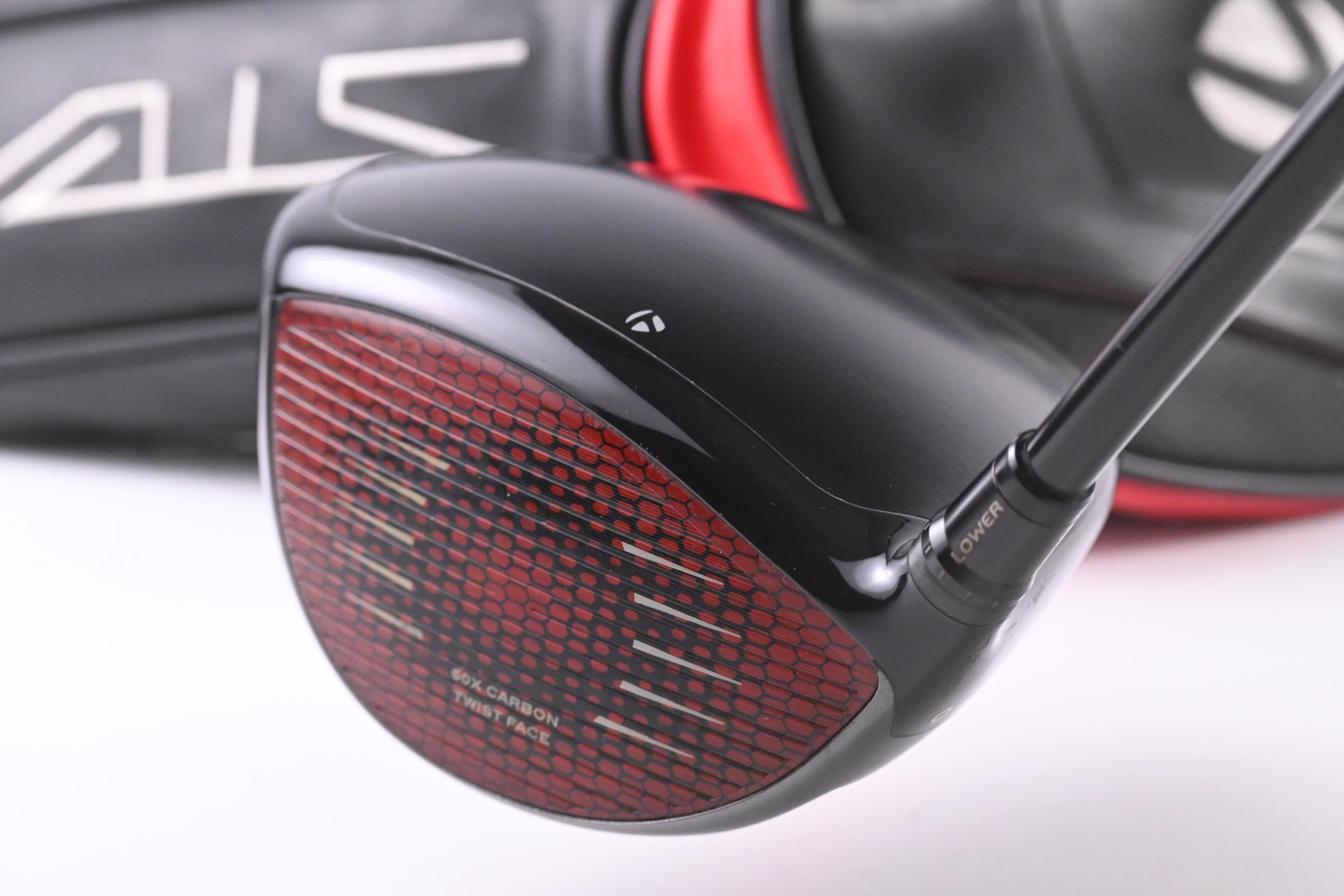 Taylormade Stealth Driver / 9 Degree / Stiff Flex Kai'li Red 60 Shaft