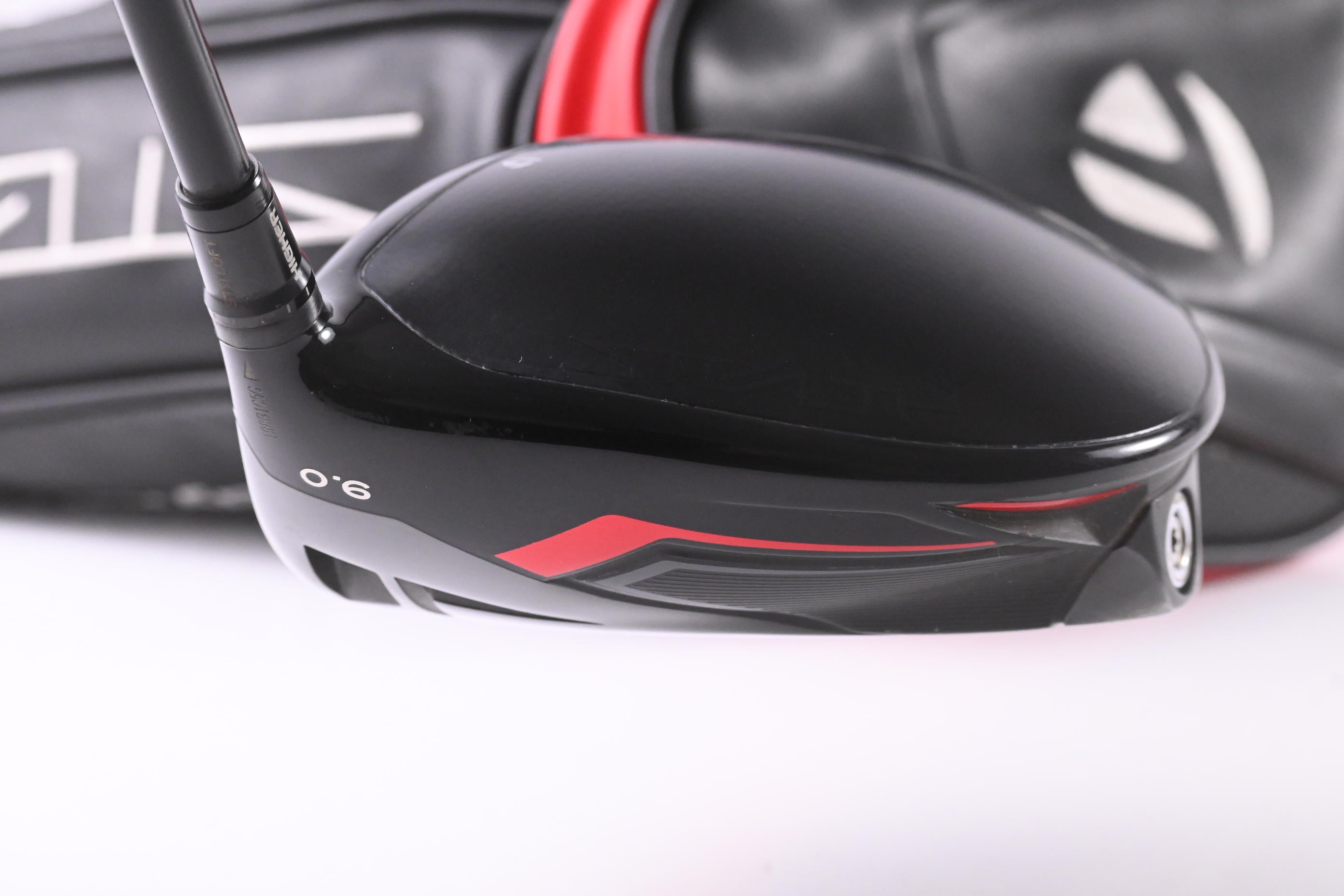 Taylormade Stealth Driver / 9 Degree / Stiff Flex Kai'li Red 60 Shaft