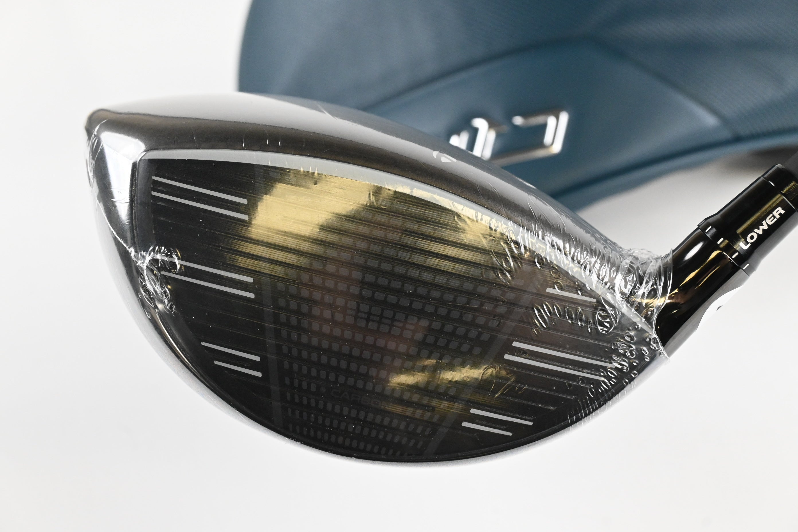 Taylormade Qi4D Driver / 10.5 Degree / Regular Flex REAX 80 Shaft