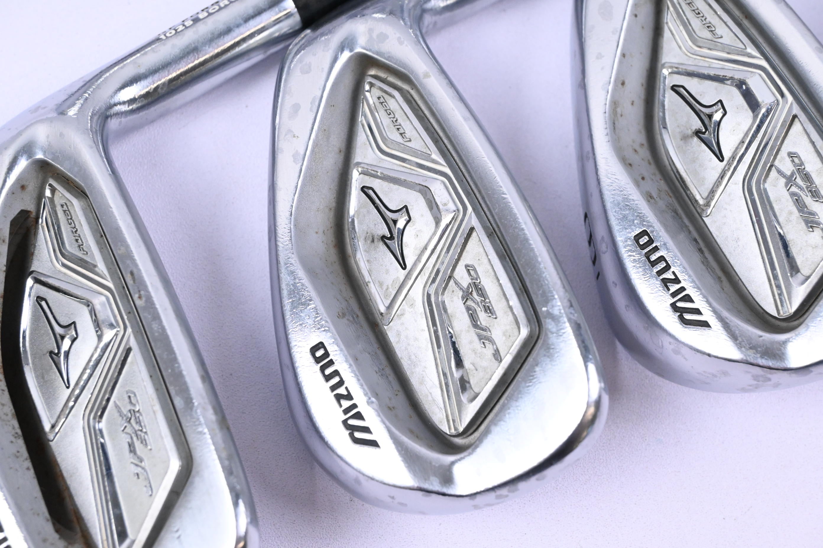 Mizuno JPX 850 Forged Irons / 4-PW / Stiff Flex XP 115 S300 Shafts