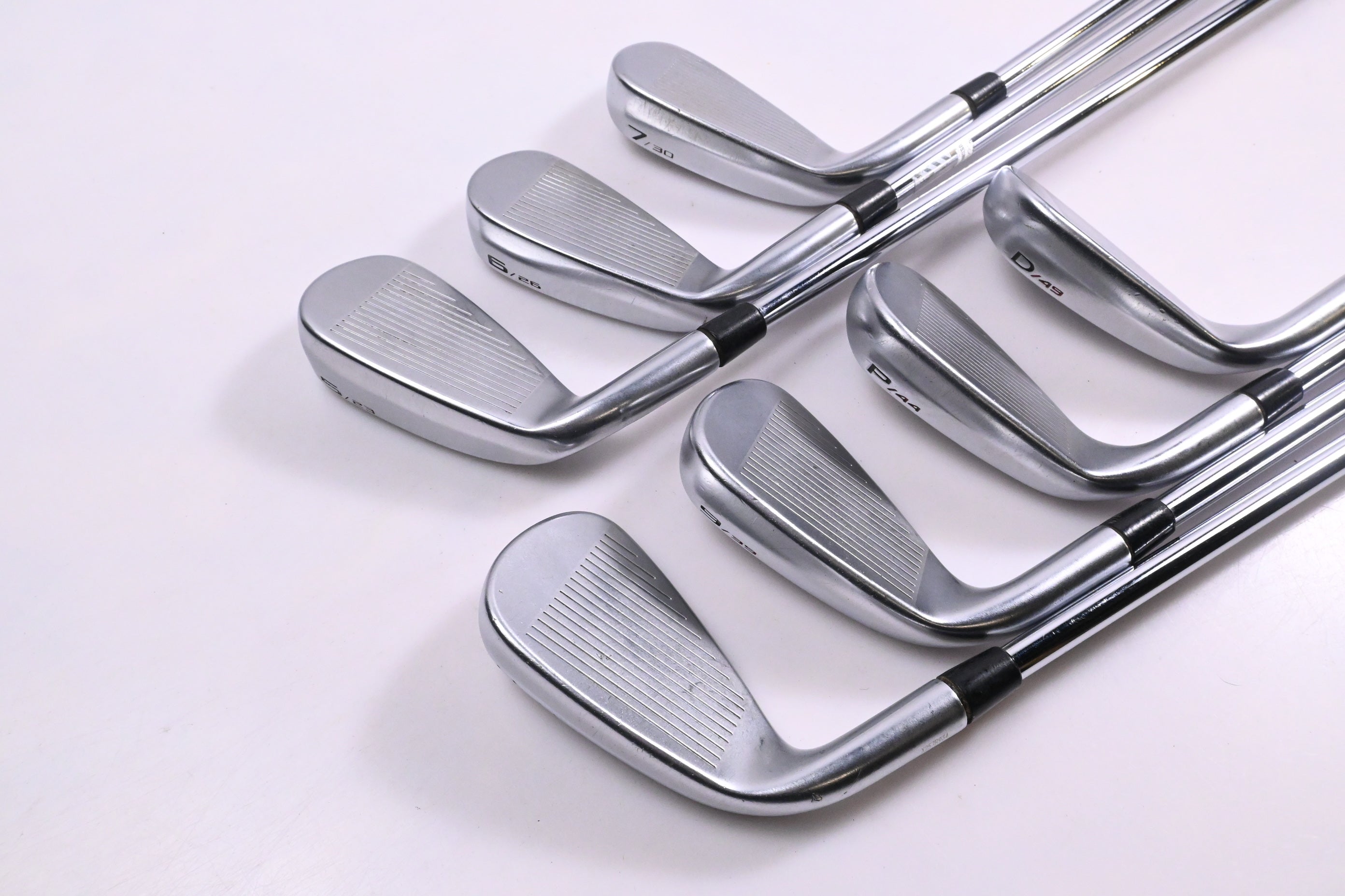 Cleveland Launcher UHX Irons / 5-PW+GW / Stiff Flex Dynamic Gold DST 98 S300
