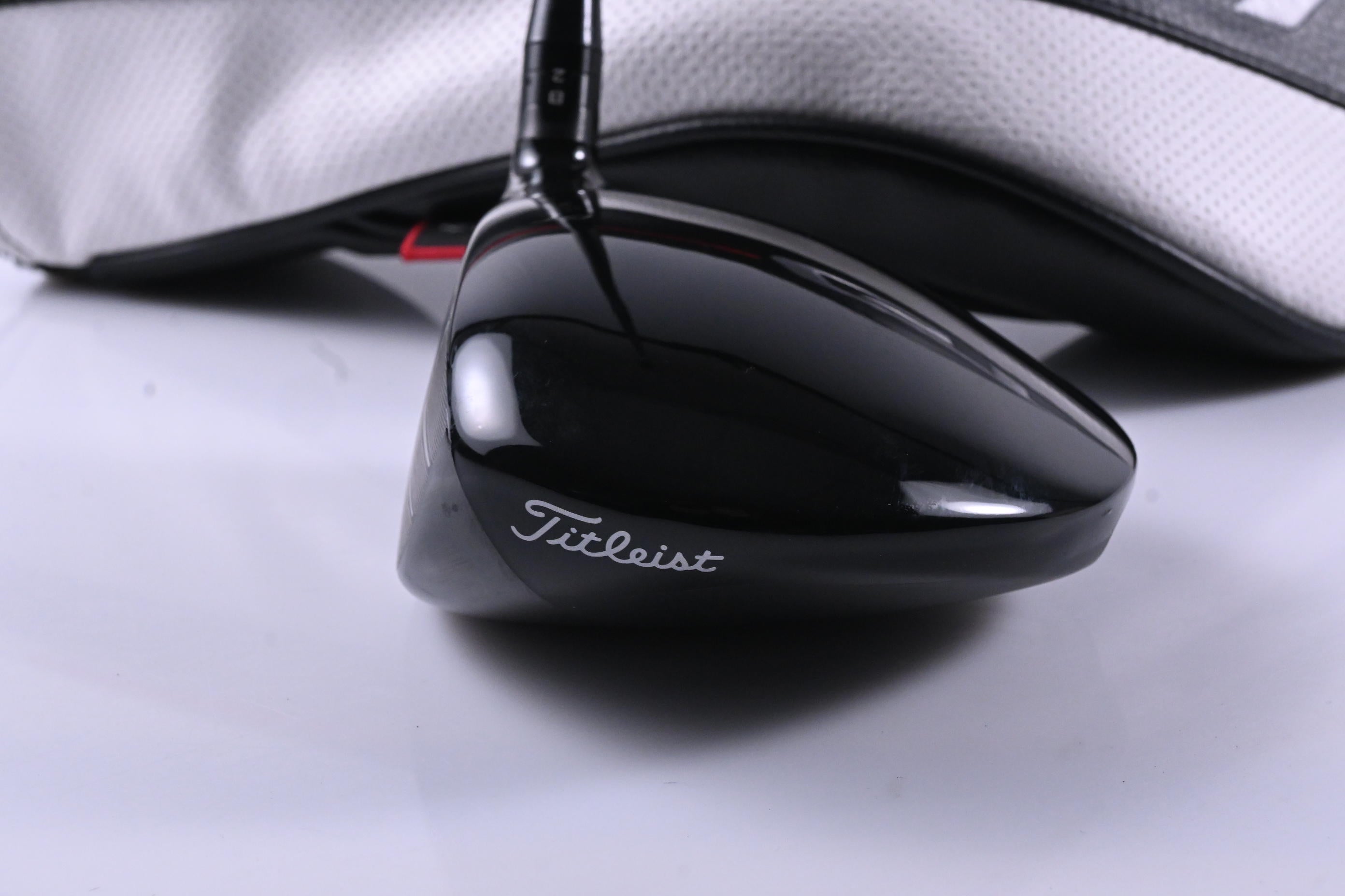 Left Hand Titleist GT2 Driver / 10 Degree / Stiff Flex Tensei 1K Blue 55 Shaft