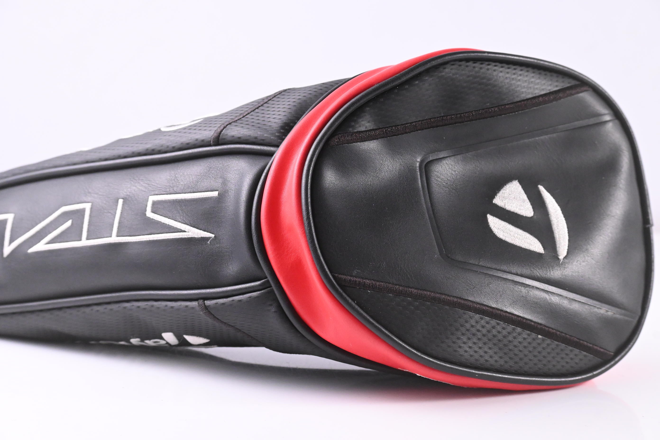 Taylormade Stealth Driver / 9 Degree / Stiff Flex Kai'li Red 60 Shaft