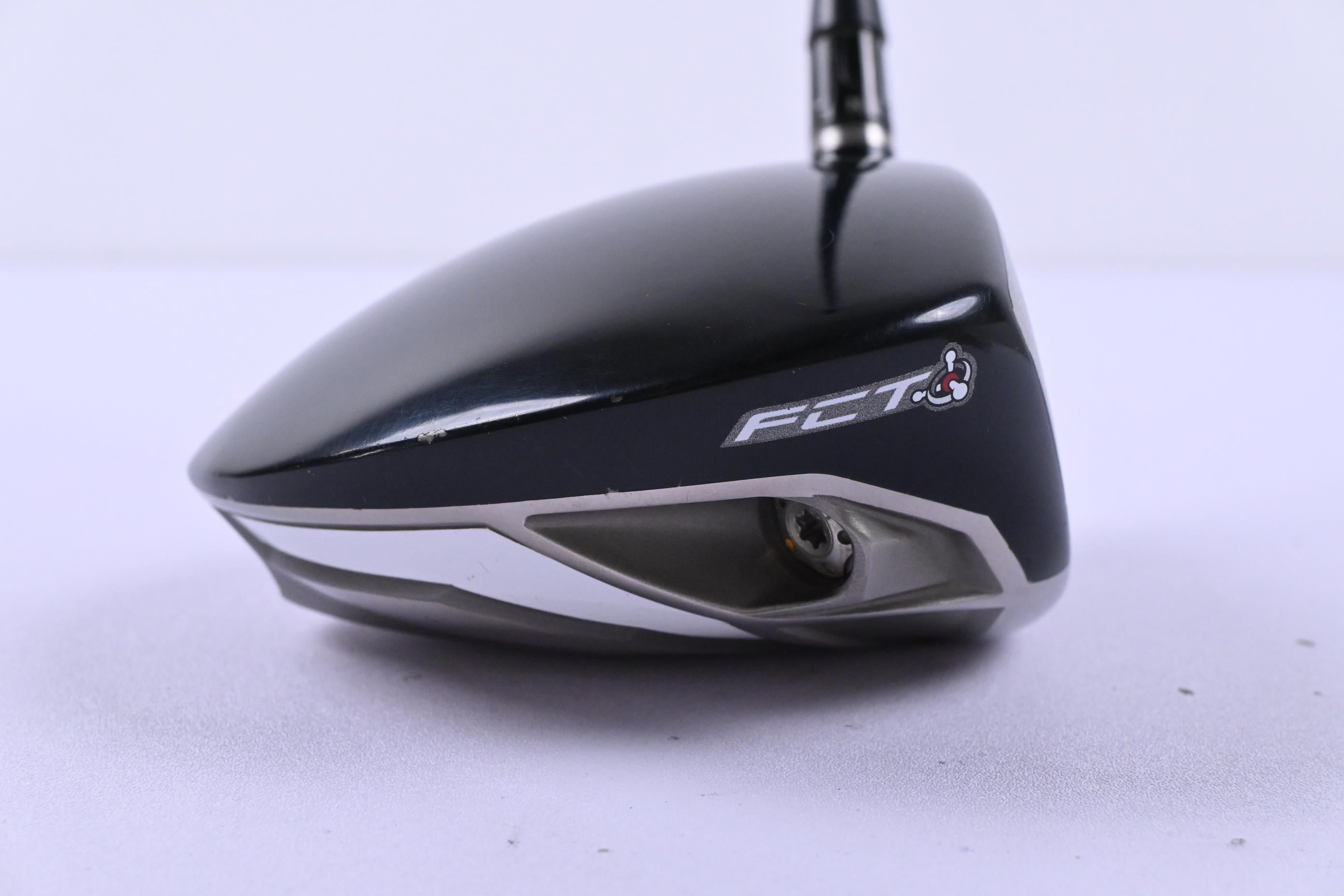 Taylormade R9 Driver / 10.5 Degree / Regular Flex Fit-On Max 60 Shaft