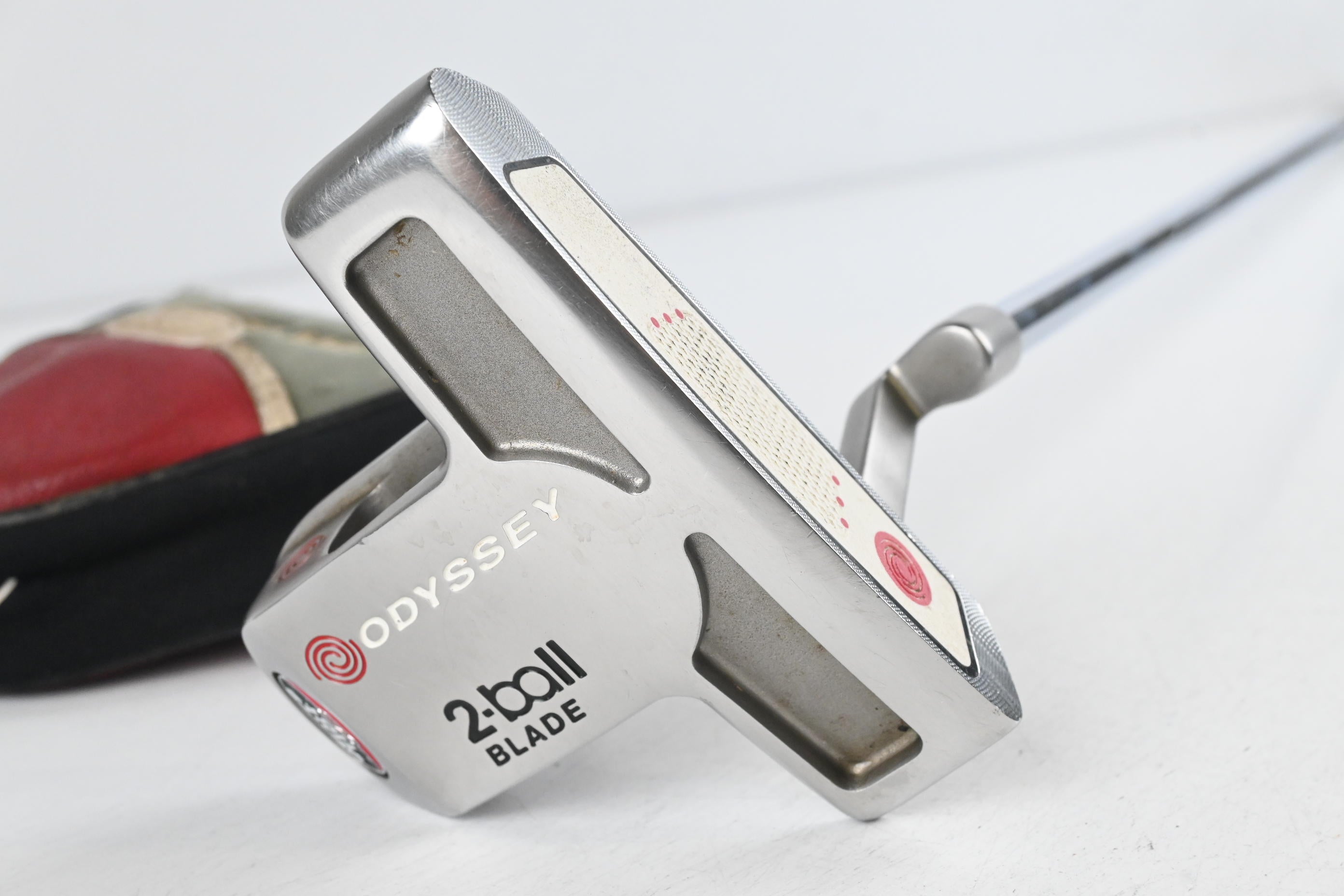 Odyssey White Hot XG 2-Ball Putter / 36 Inch