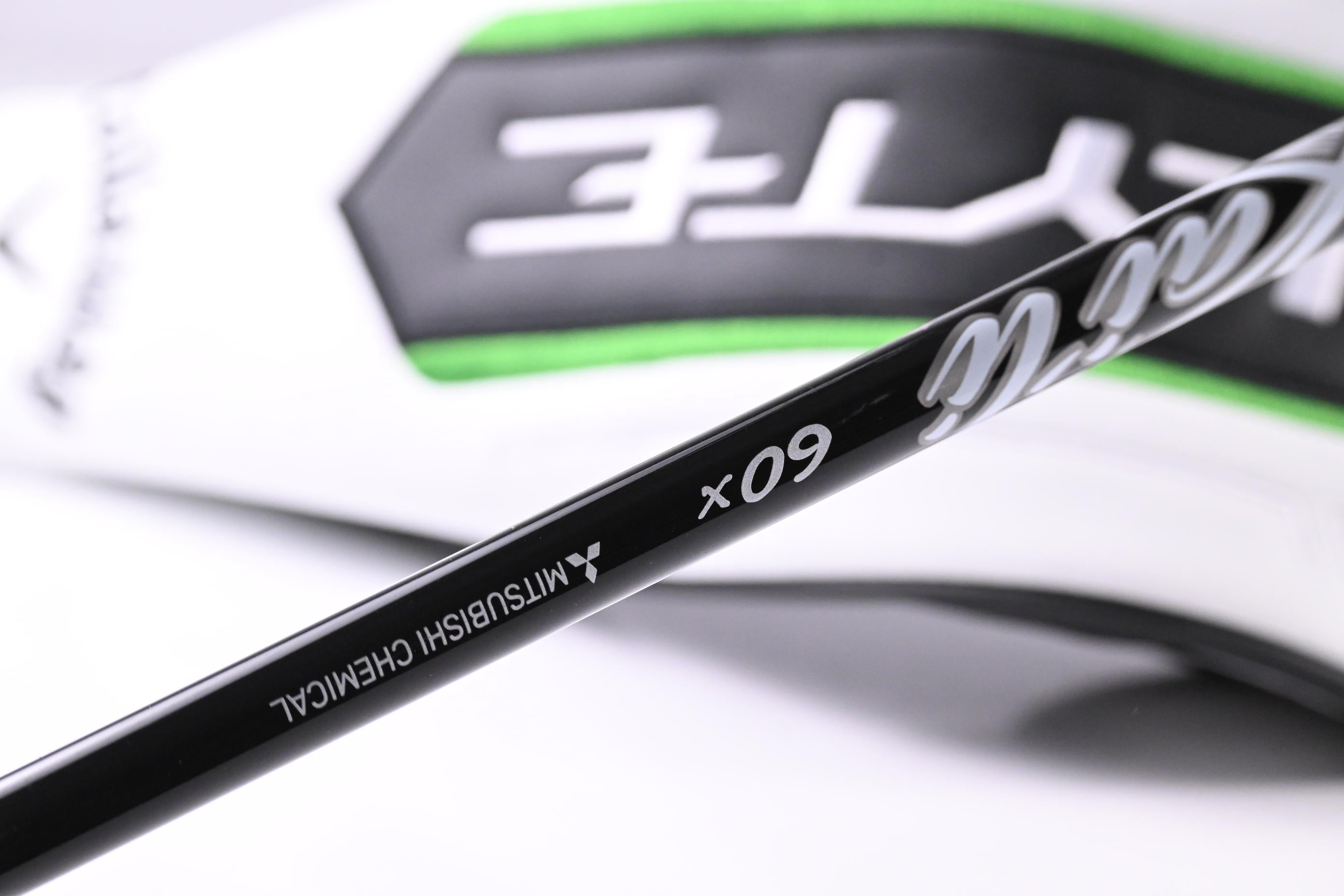 Callaway Elyte Triple Diamond Driver / 9 Degree / X-Flex Kai'li White 60 Shaft