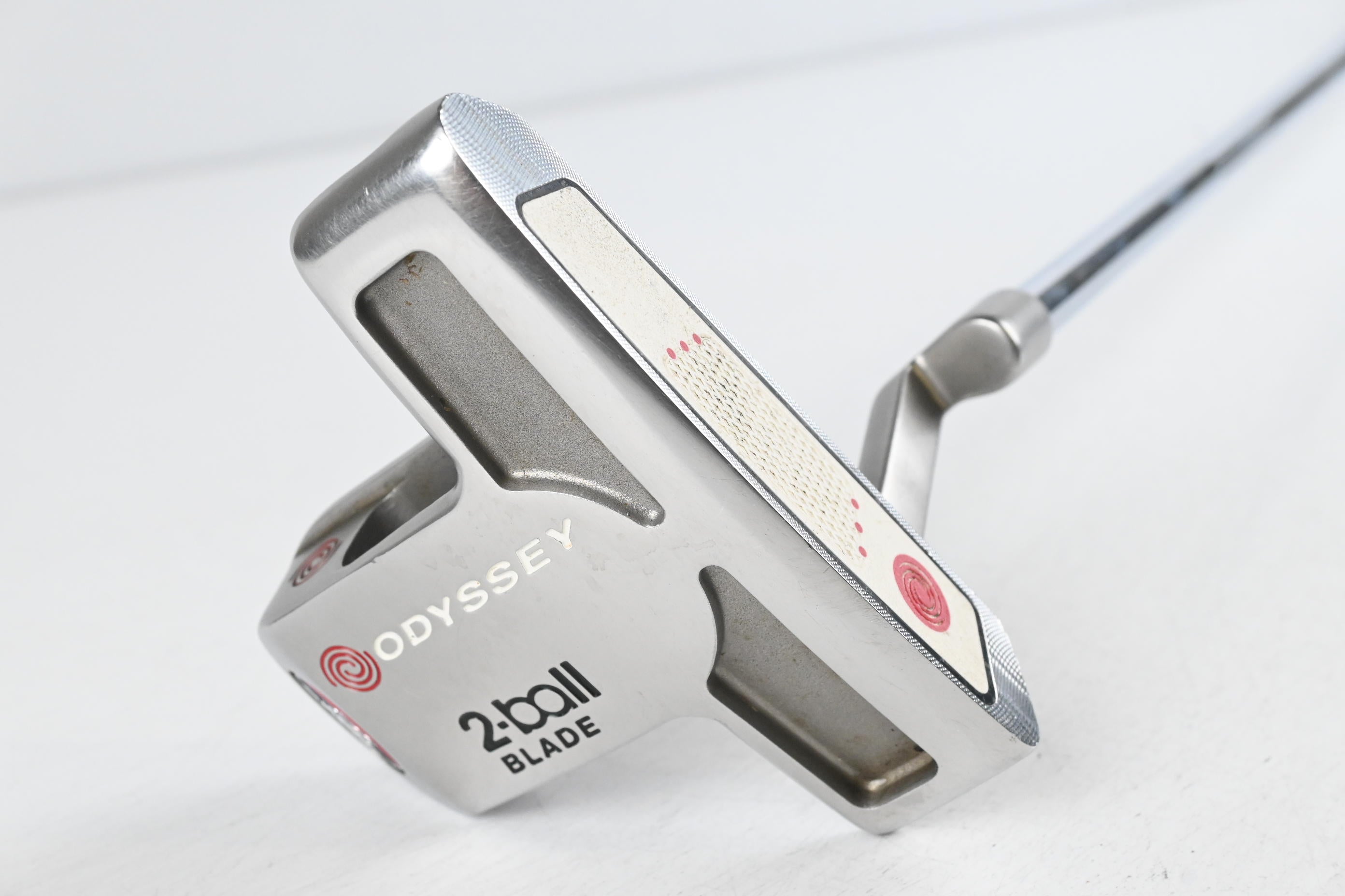 Odyssey White Hot XG 2-Ball Putter / 36 Inch