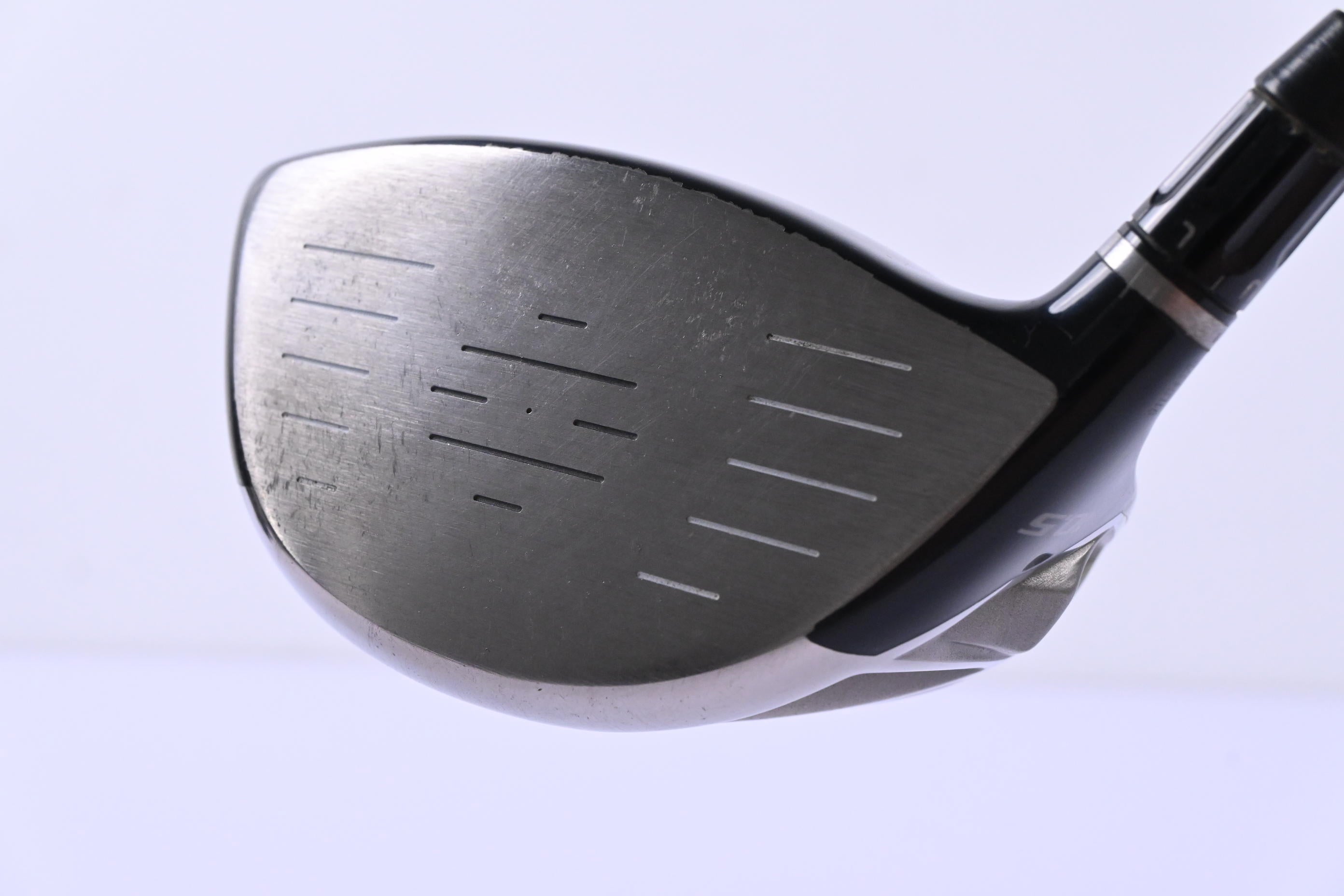 Taylormade R9 Driver / 10.5 Degree / Regular Flex Fit-On Max 60 Shaft