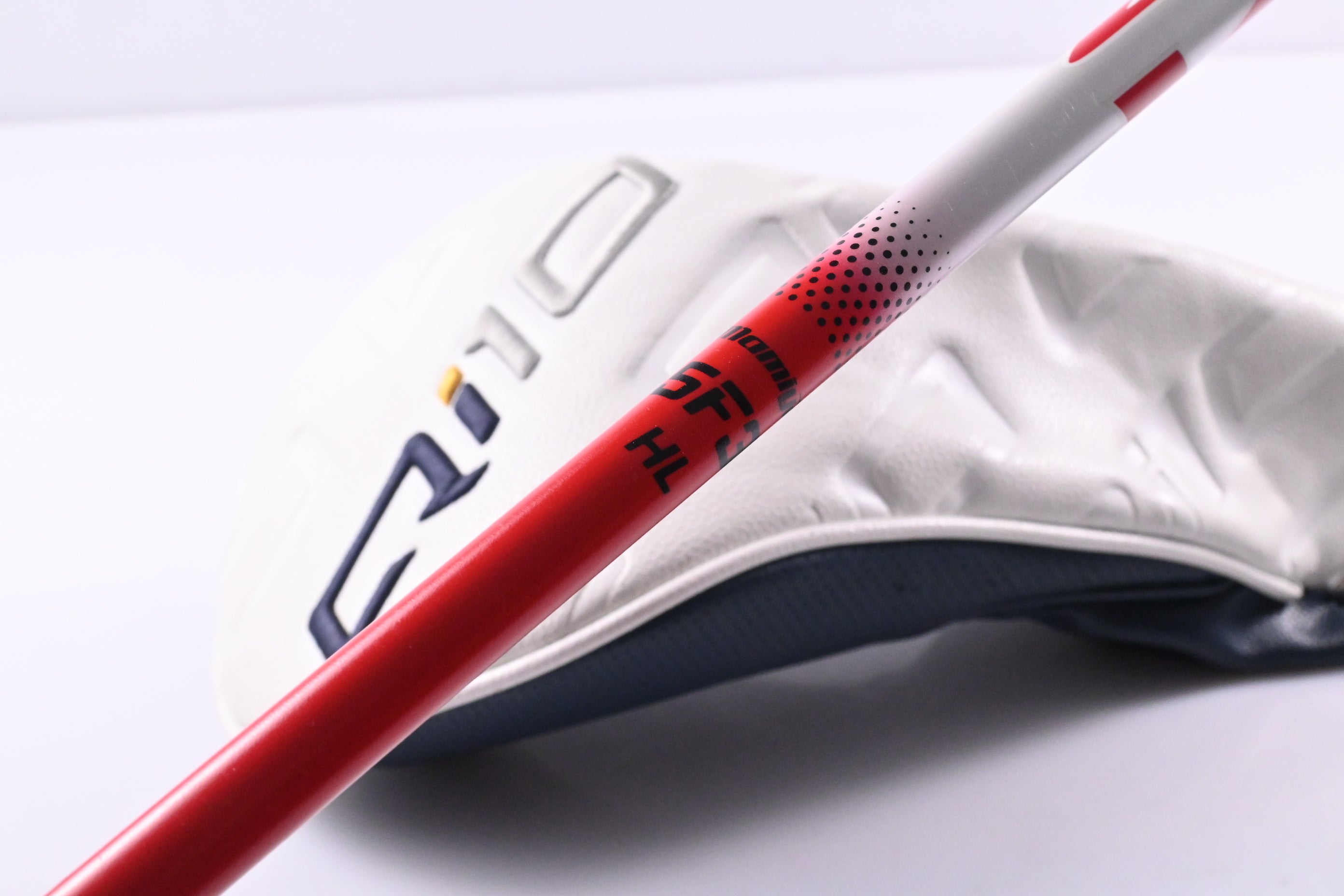 Taylormade Qi10 Max Driver / 10.5 Degree / Regular Flex UST Proforce V2 5 Shaft