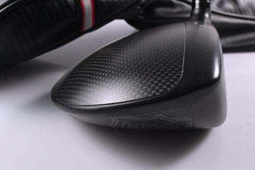 Wilson Dynapower Carbon 2023 Driver / 9 Degree / Senior Flex UST Helium NCT 4