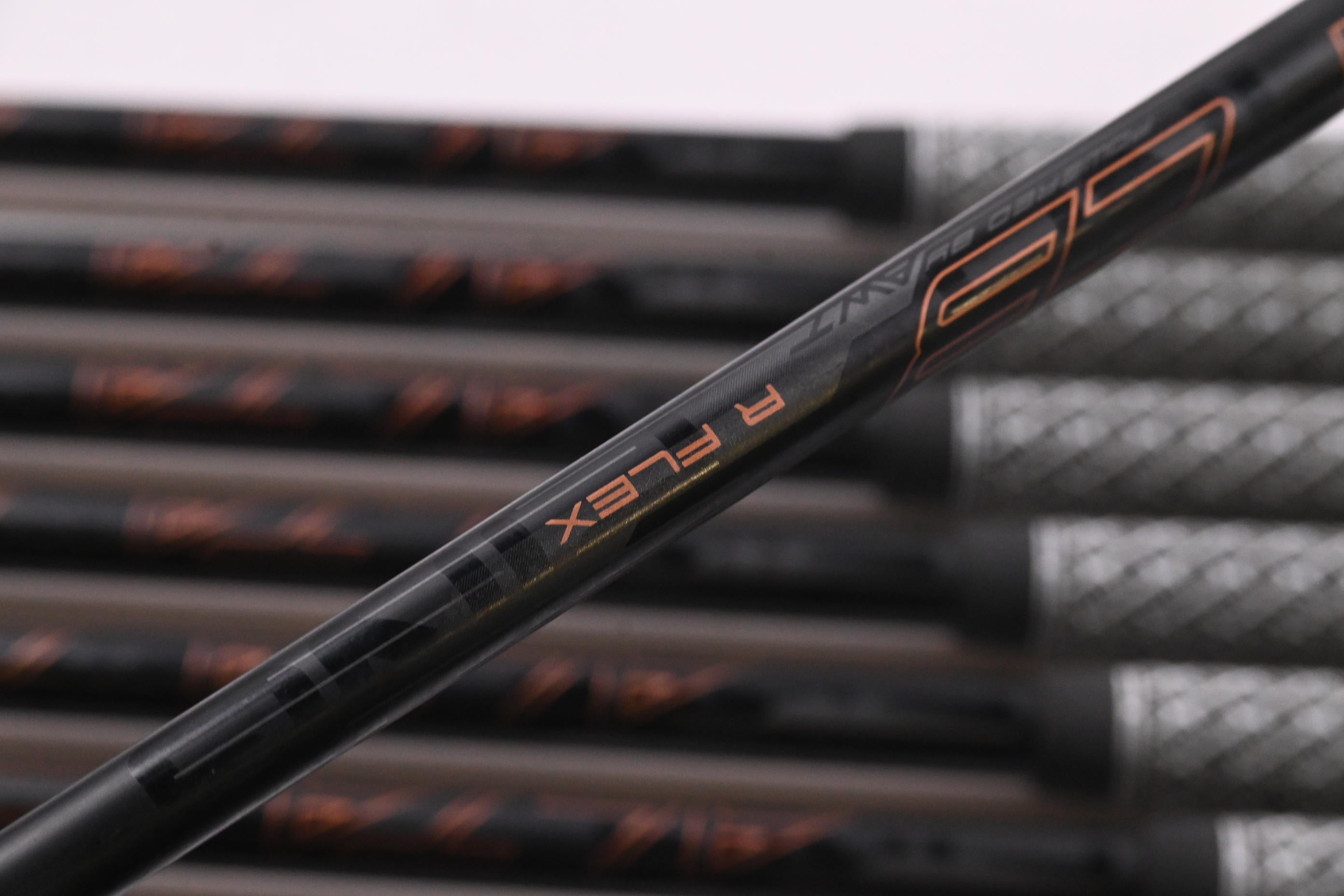 Ping G700 Irons / 4-PW+GW+SW / Blue Dot / Regular Flex Ping Alta CB Shafts