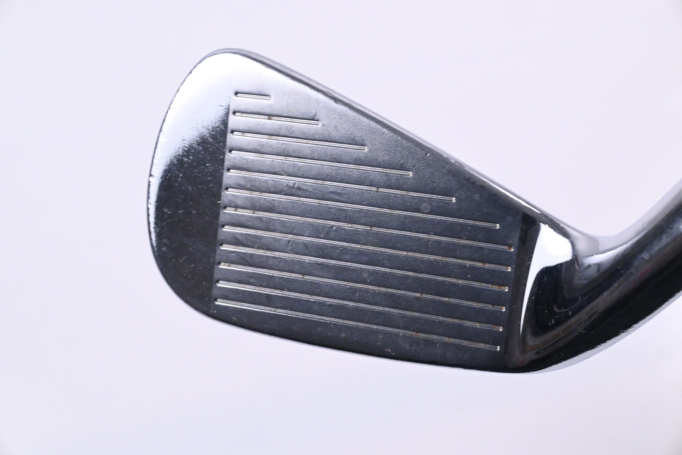 Titleist 712 AP2 #4 Iron / 24 Degree / Regular Flex Dynalite Gold XP R300 Shaft