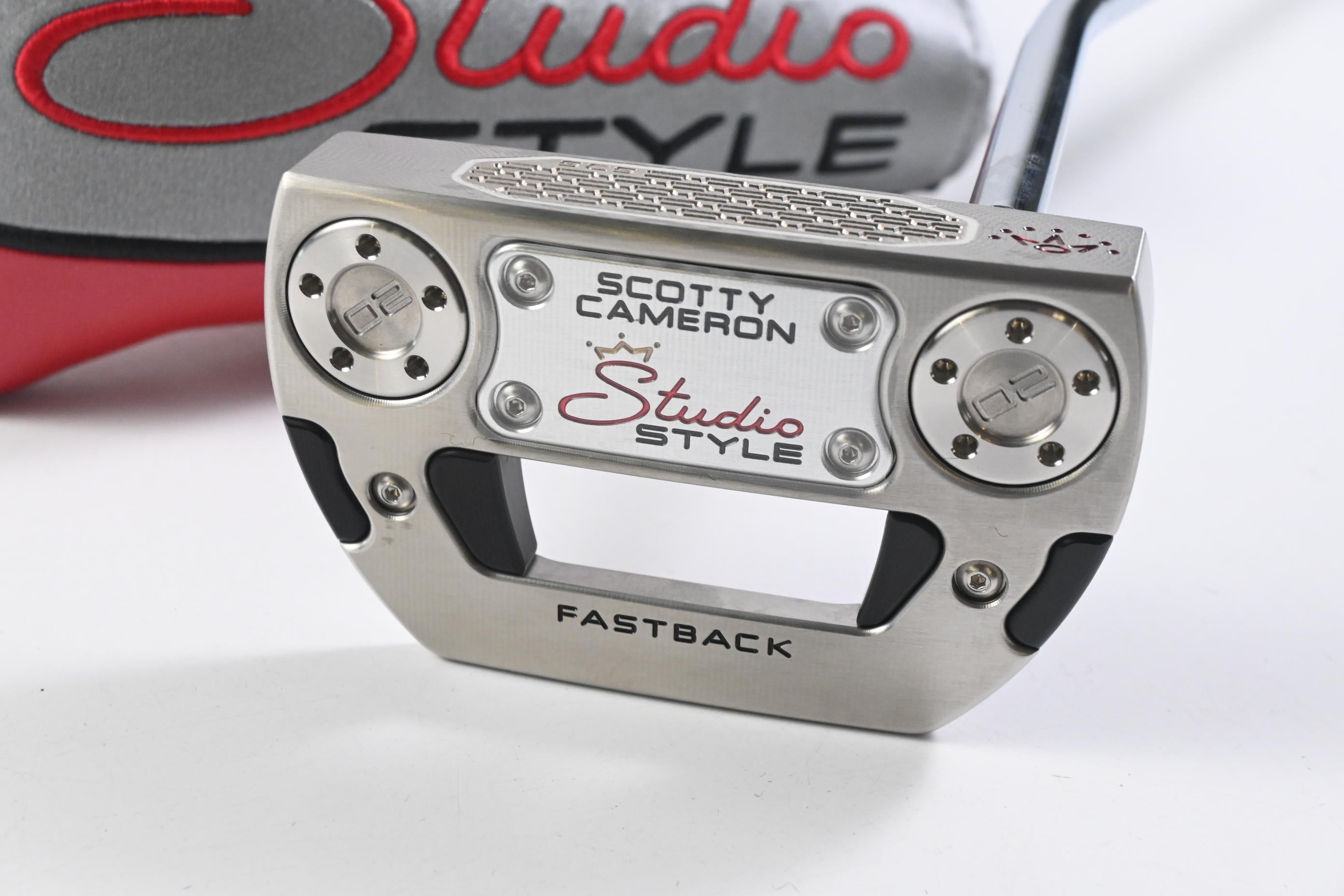 Scotty Cameron 2025 Studio Style Fastback Putter / 33 Inch