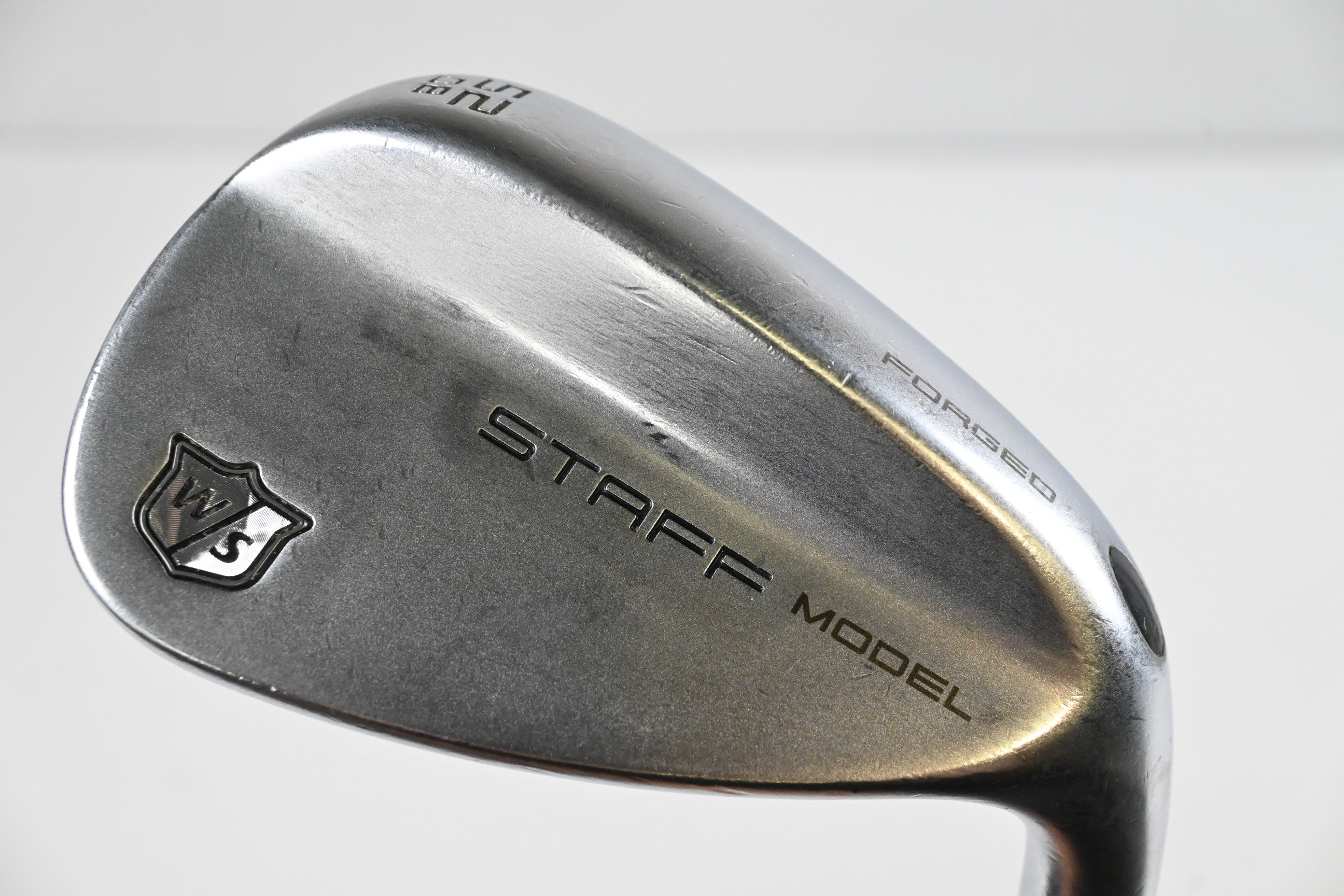 Wilson Staff Model Gap Wedge / 52 Degree / Stiff Flex Dynamic Gold S300 120