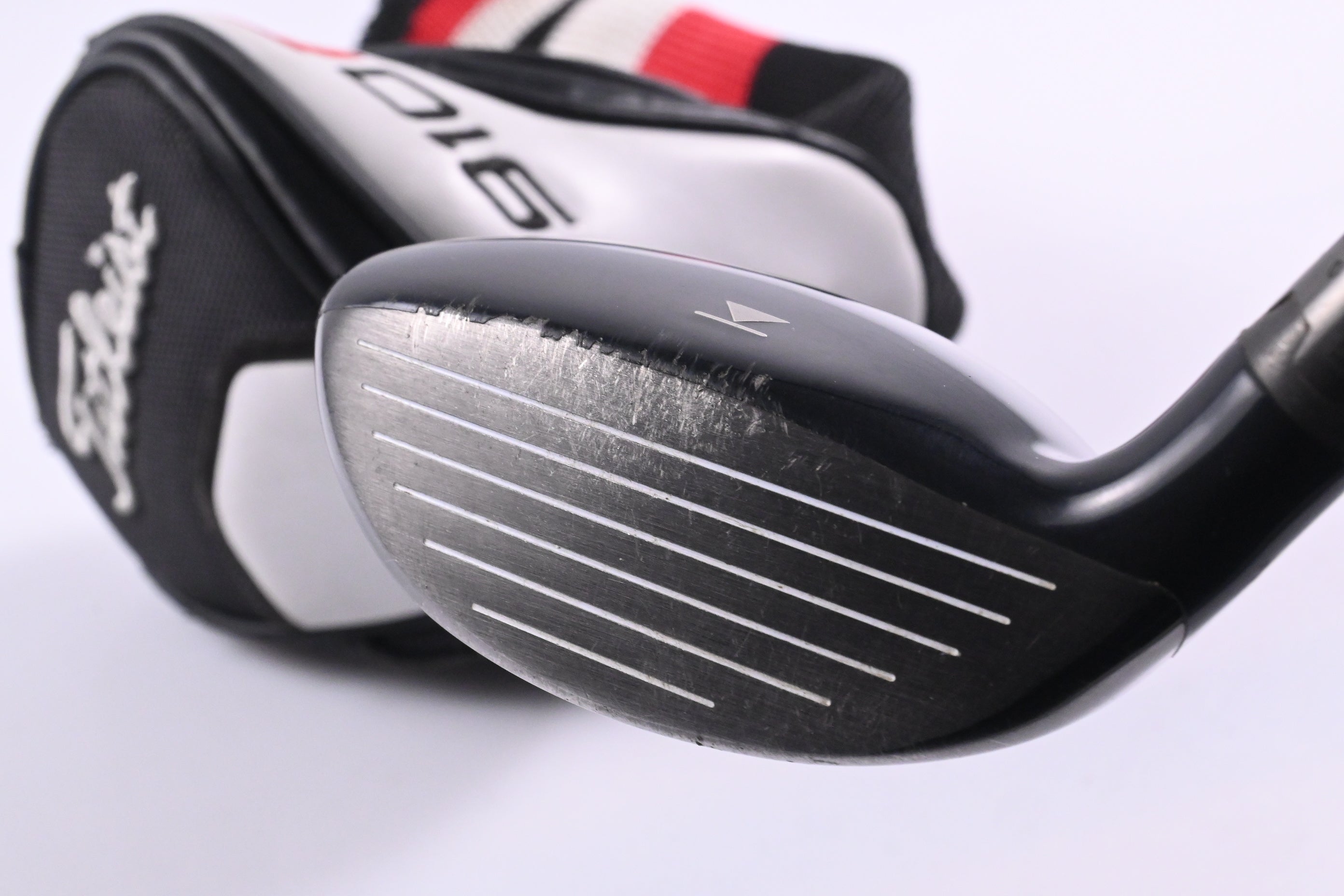 Titleist 910 F #3 Wood / 15 Degree / Stiff Flex Project X -8C4 82 Shaft