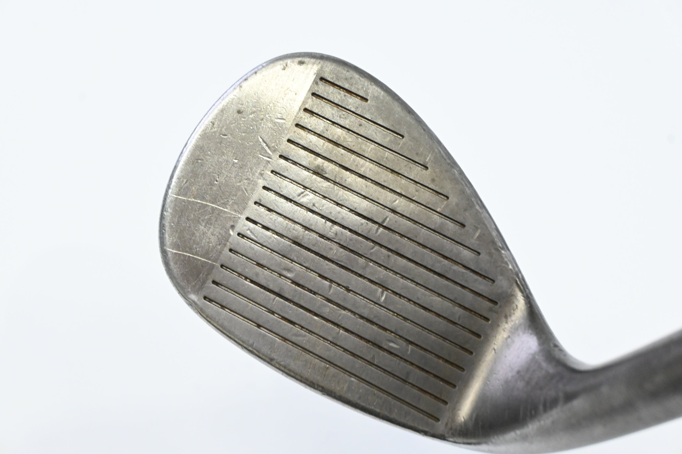 Cleveland CG10 Sand Wedge / 54 Degree / Wedge Flex Dynamic Gold Shaft