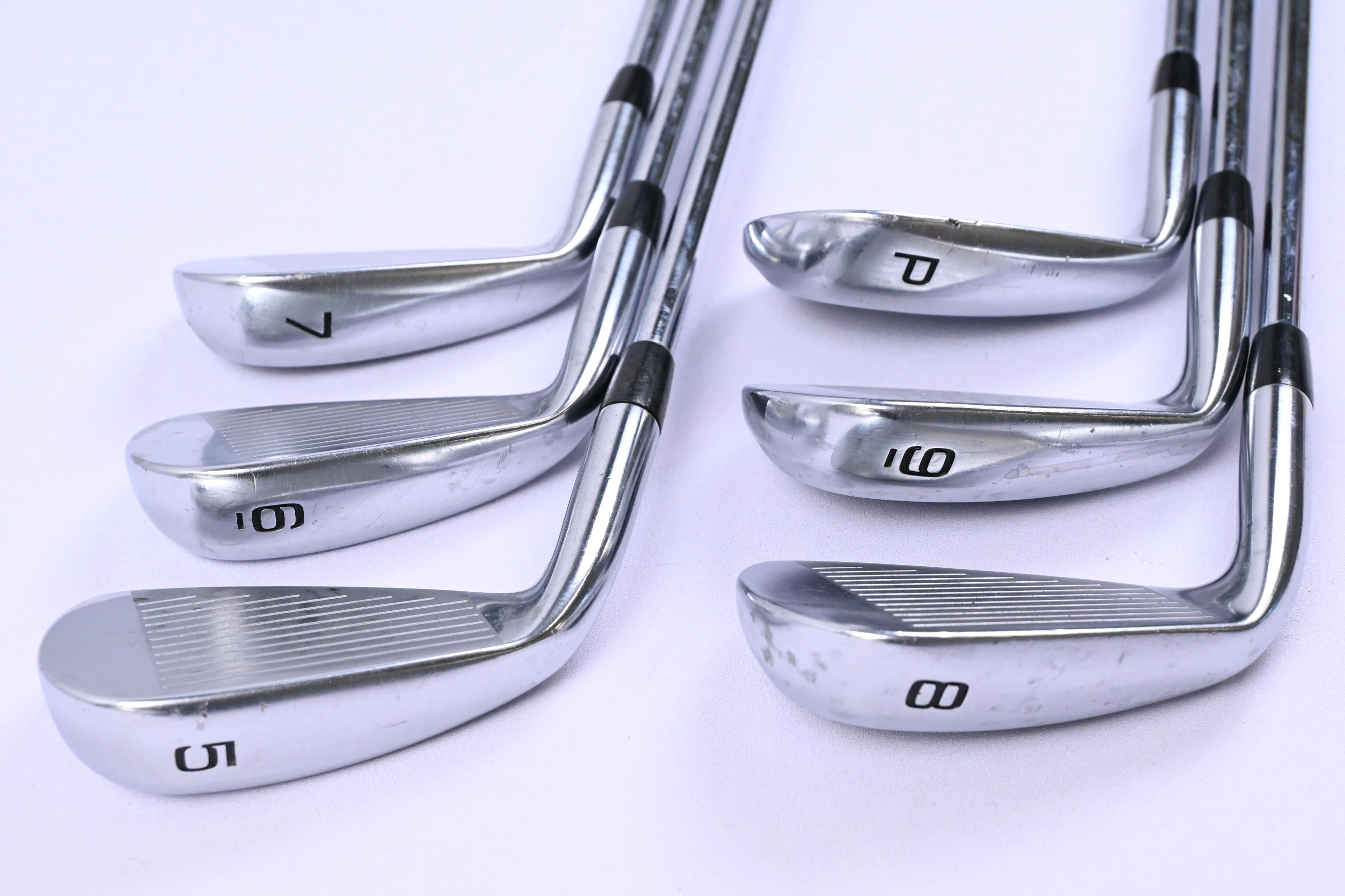 Mizuno JPX 825 Irons / 5-PW / Regular Flex Dynalite Gold XP R300 Shafts