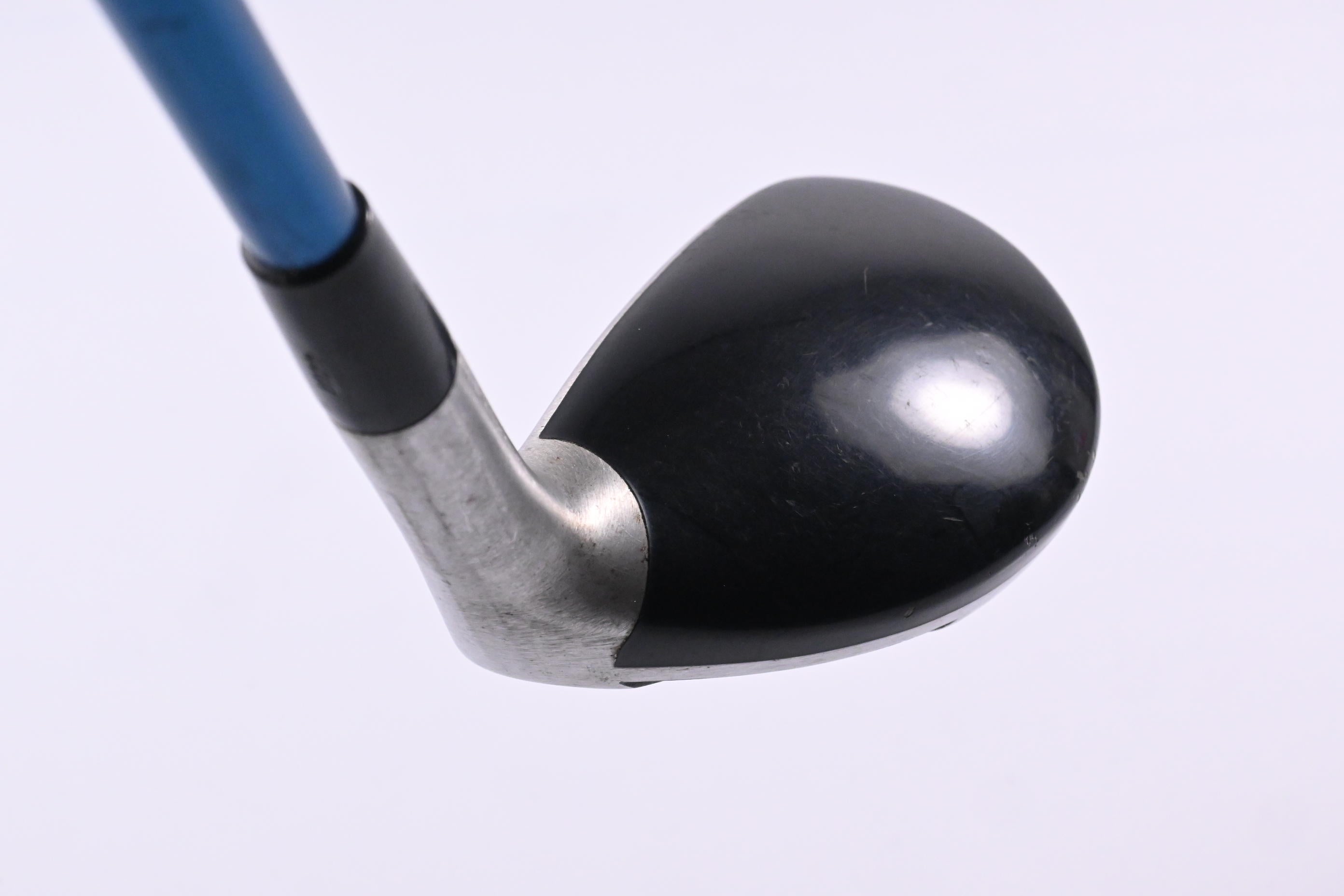 Titleist 585.H #4 Hybrid / 21 Degree / Stiff Flex Aldila VS Proto 80 Shaft