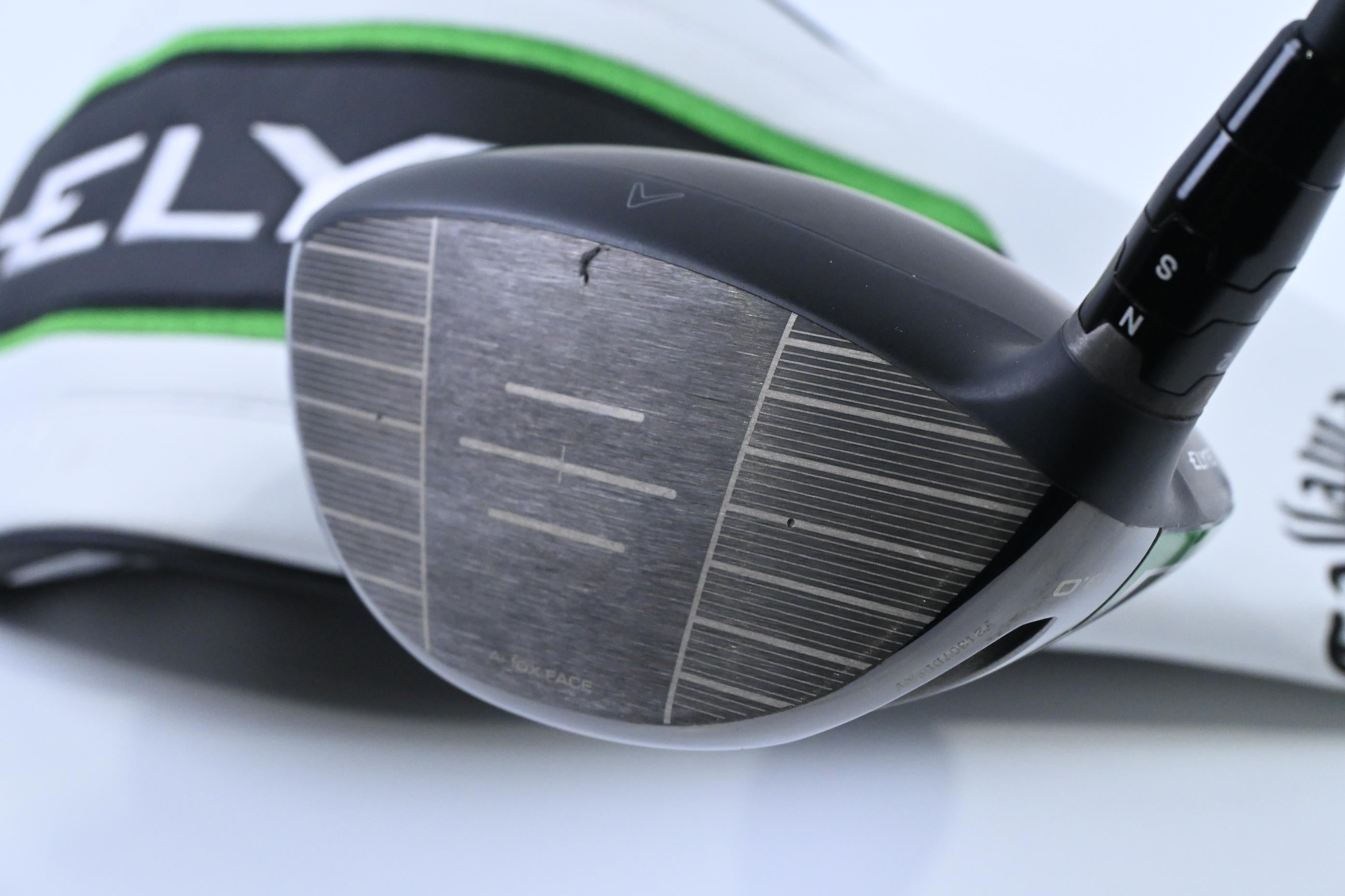 Callaway Elyte Driver / 9 Degree / Regular Flex MCA Vanquish 4 Shaft