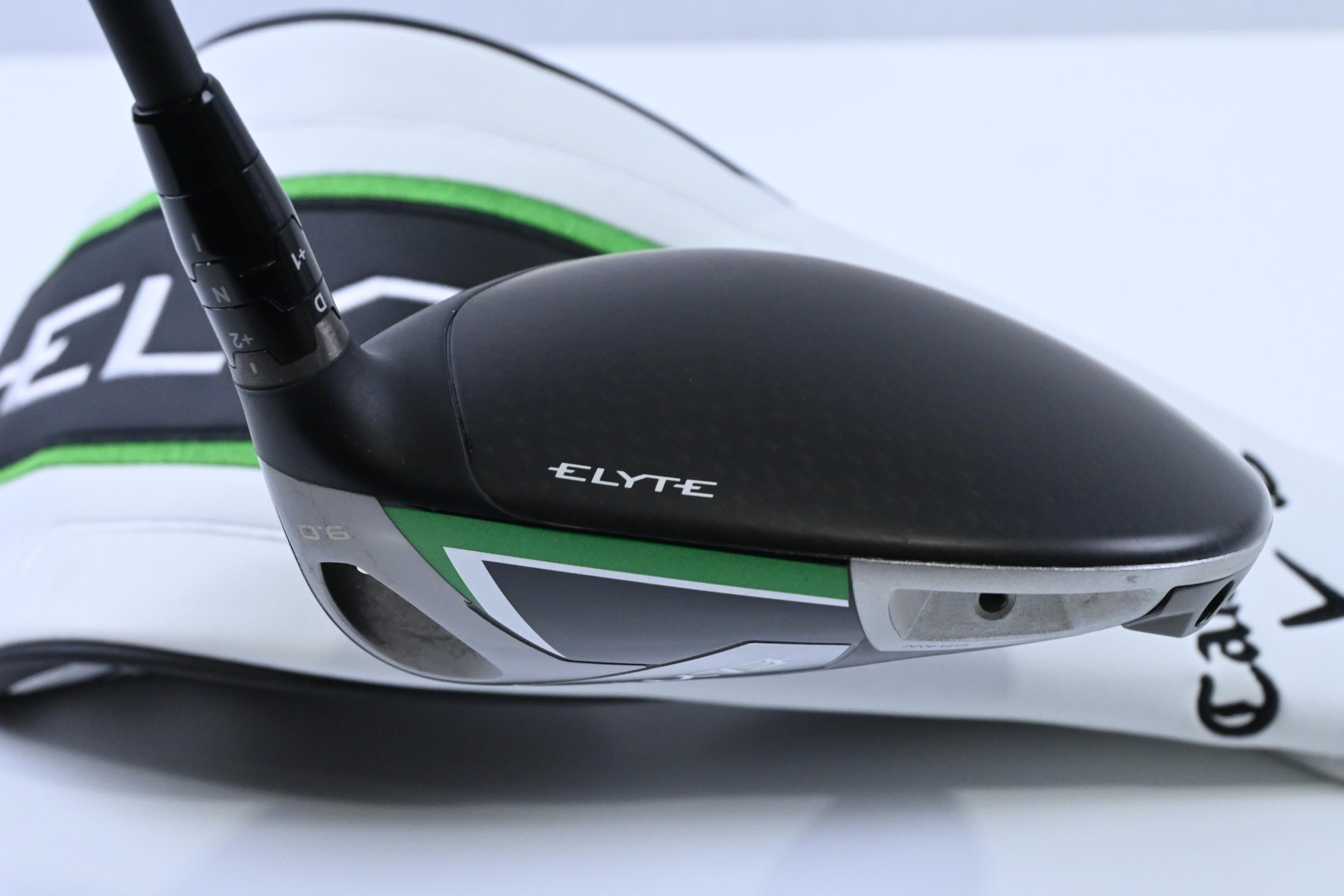 Callaway Elyte Driver / 9 Degree / Regular Flex MCA Vanquish 4 Shaft