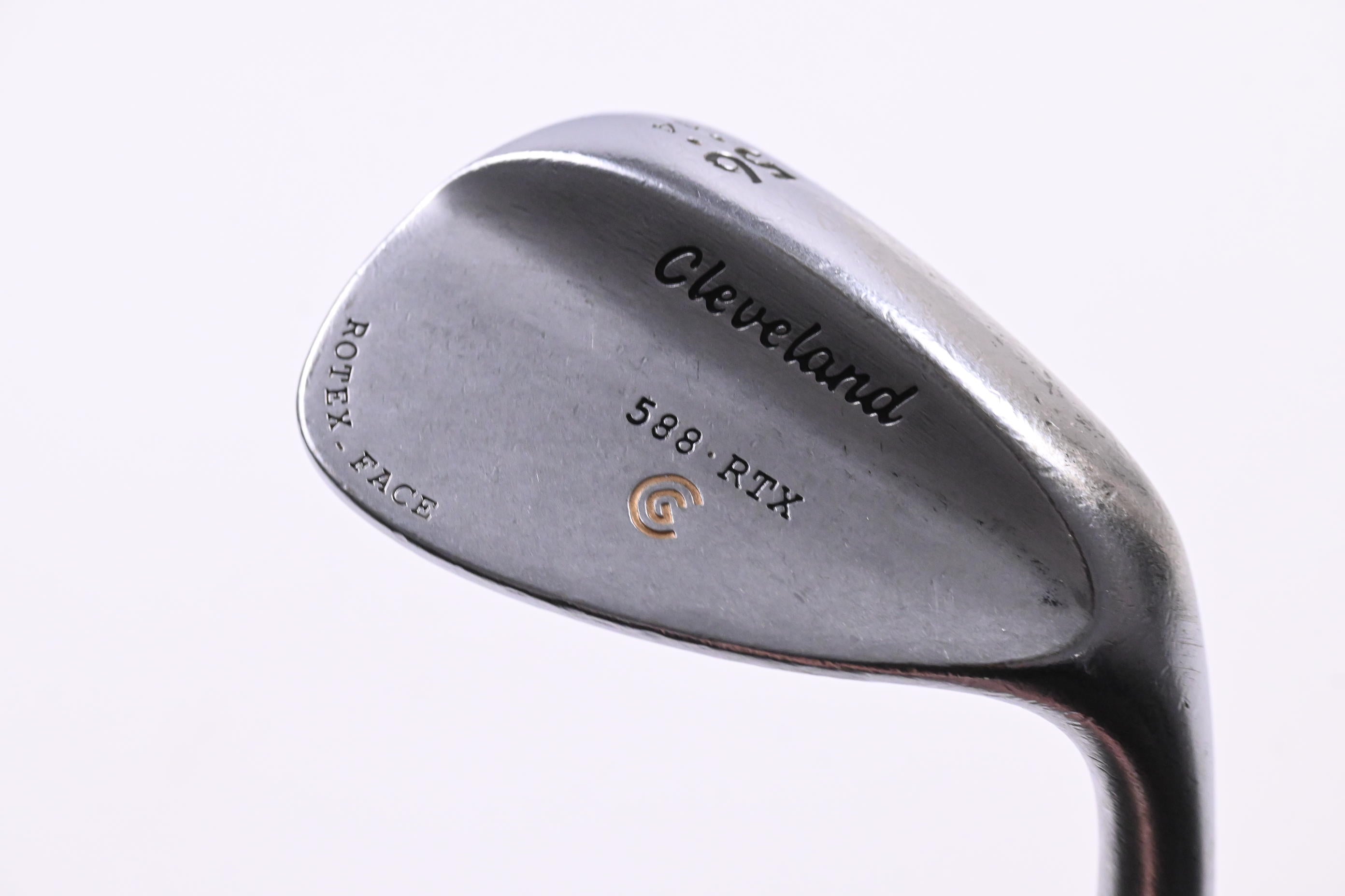 Cleveland 588 RTX Sand Wedge / 56 Degree / Wedge Flex Dynamic Gold Shaft