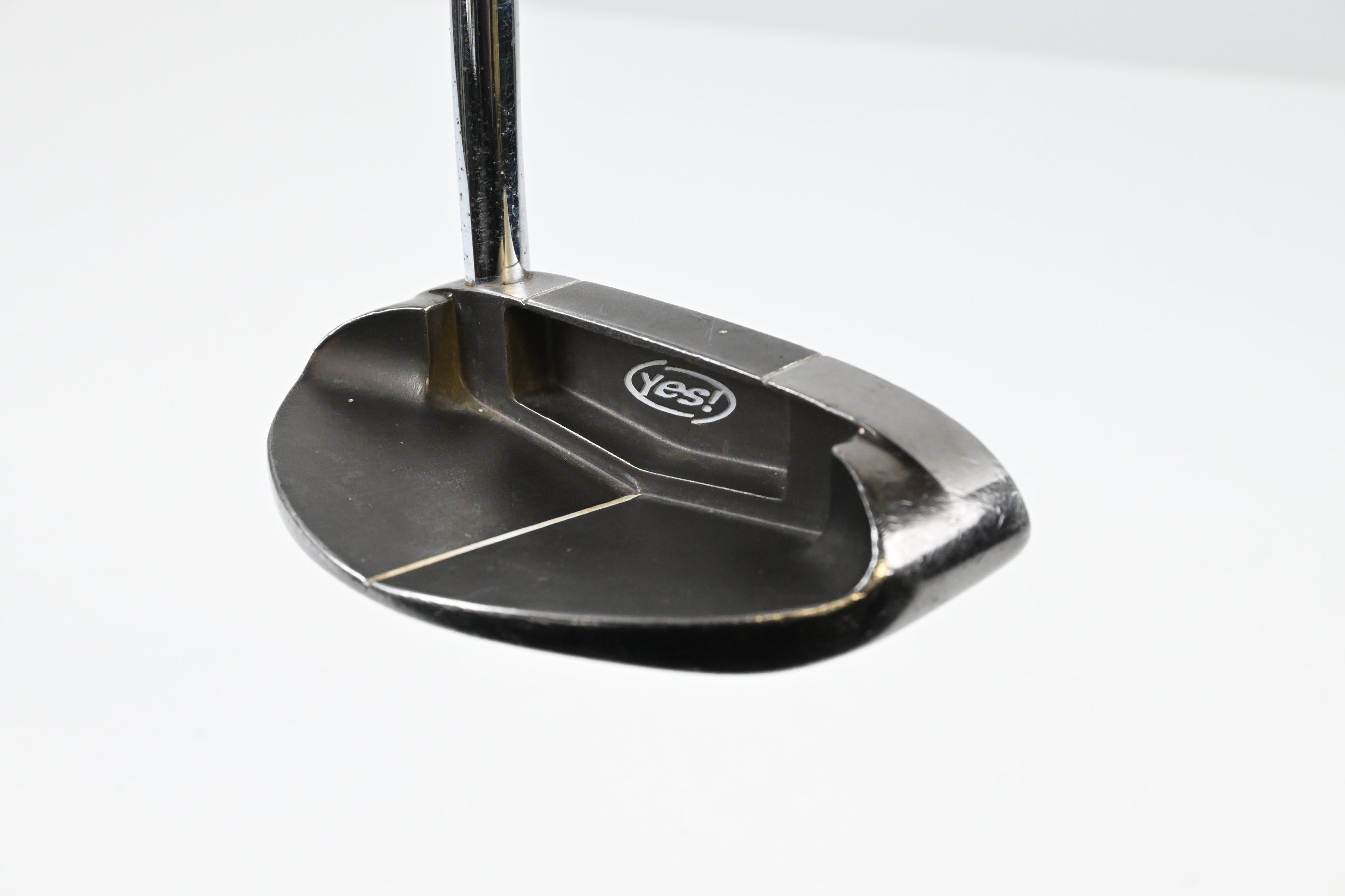 Yes! C-Groove Victoria II Putter / 34 Inch