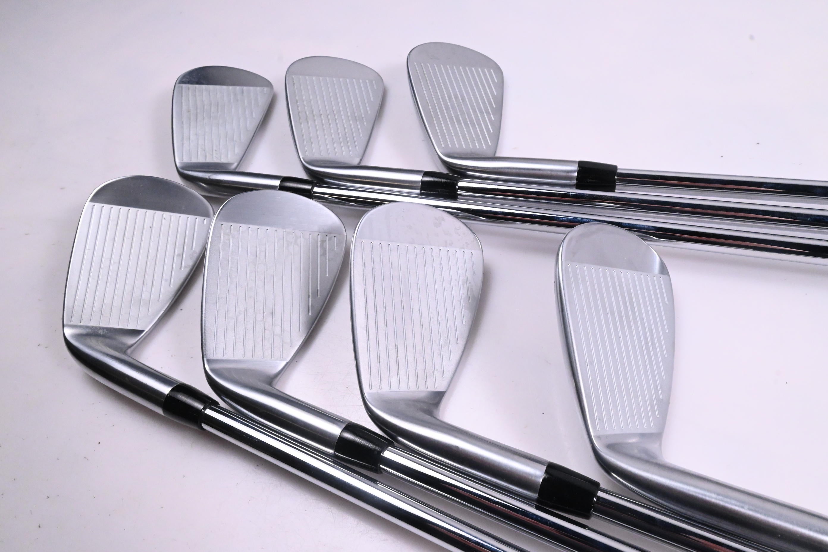 Titleist T250 2025 Irons / 5-PW+48° / Stiff Flex AMT Red Shafts