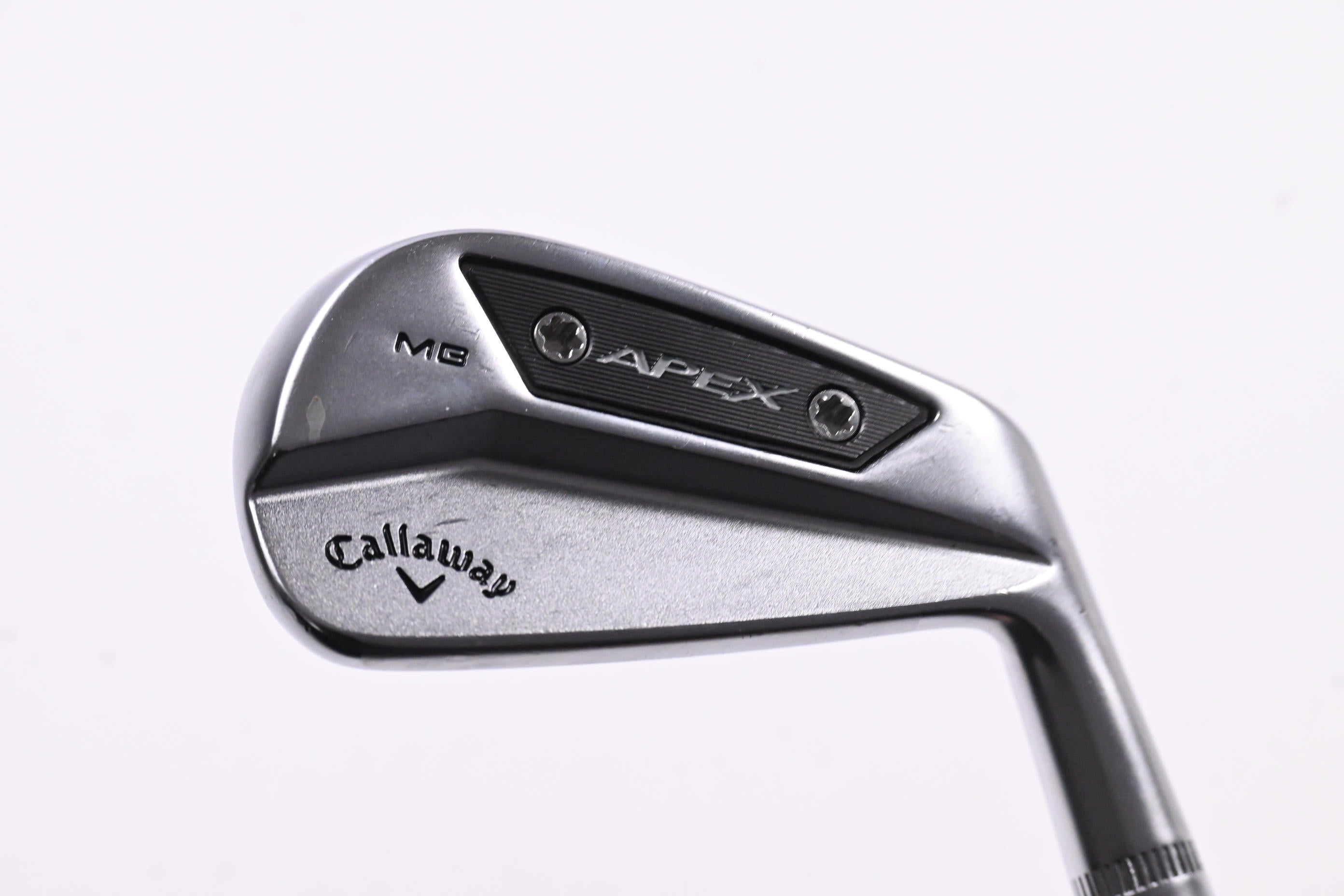 TaylorMade M6 Driver / 10.5 Degree / Stiff Flex Fujikura Atmos
