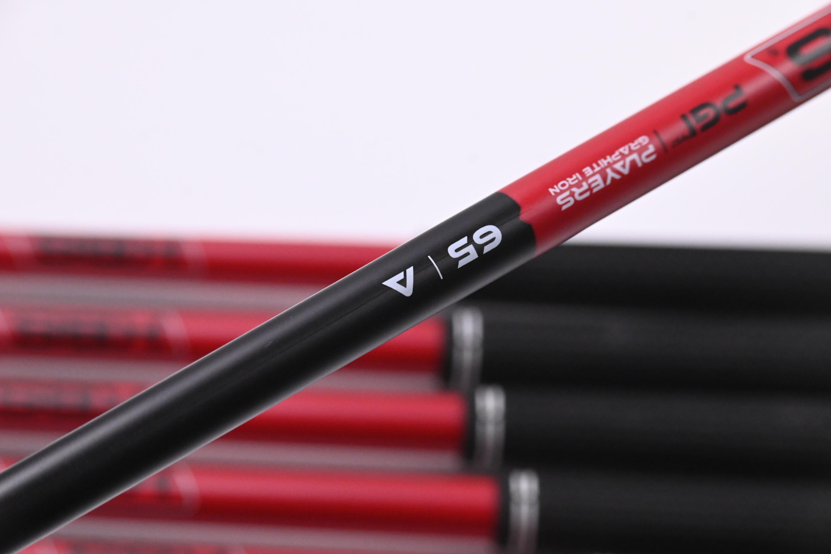 Cobra DS-Adapt Irons / 7-PW+GW+SW / Senior Flex KBS PGI 65 Shaft