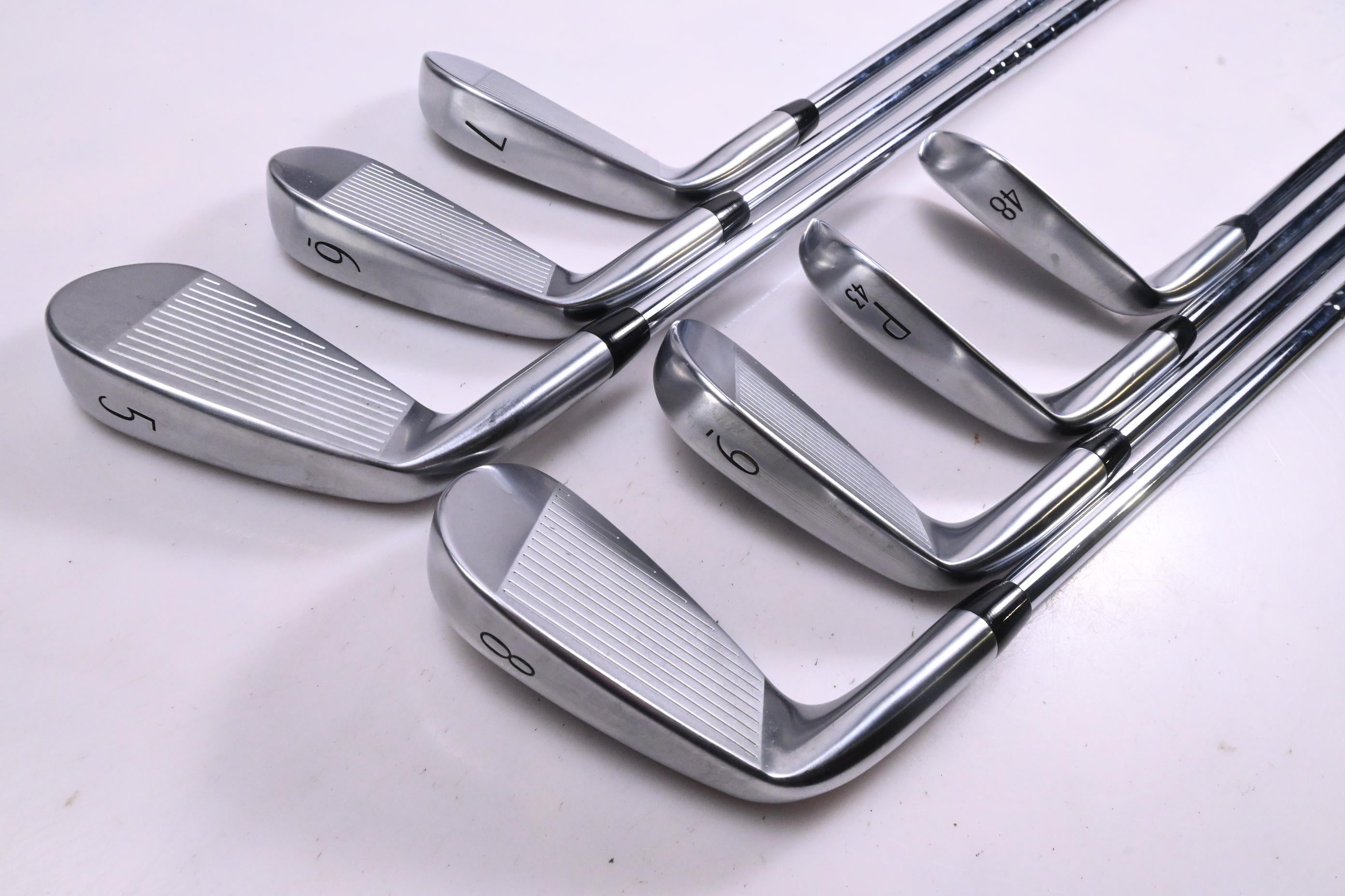 Titleist T250 2025 Irons / 5-PW+48° / Stiff Flex AMT Red Shafts