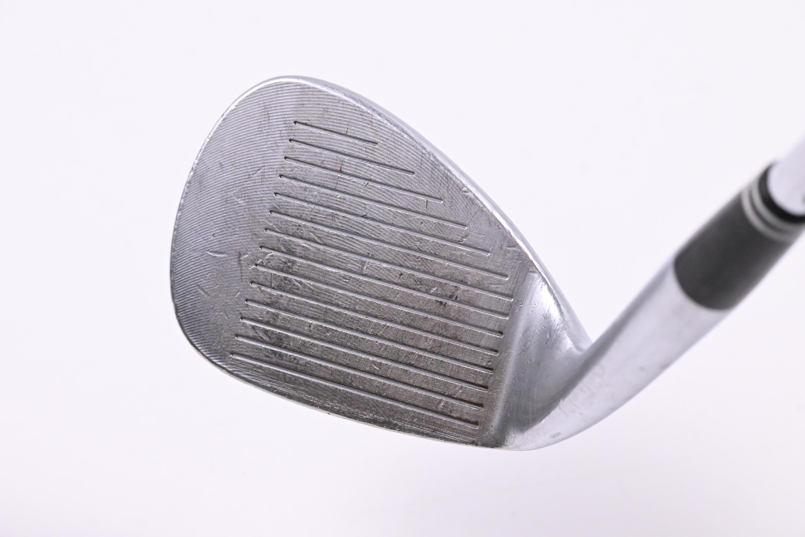 Cleveland 588 RTX Sand Wedge / 56 Degree / Wedge Flex Dynamic Gold Shaft