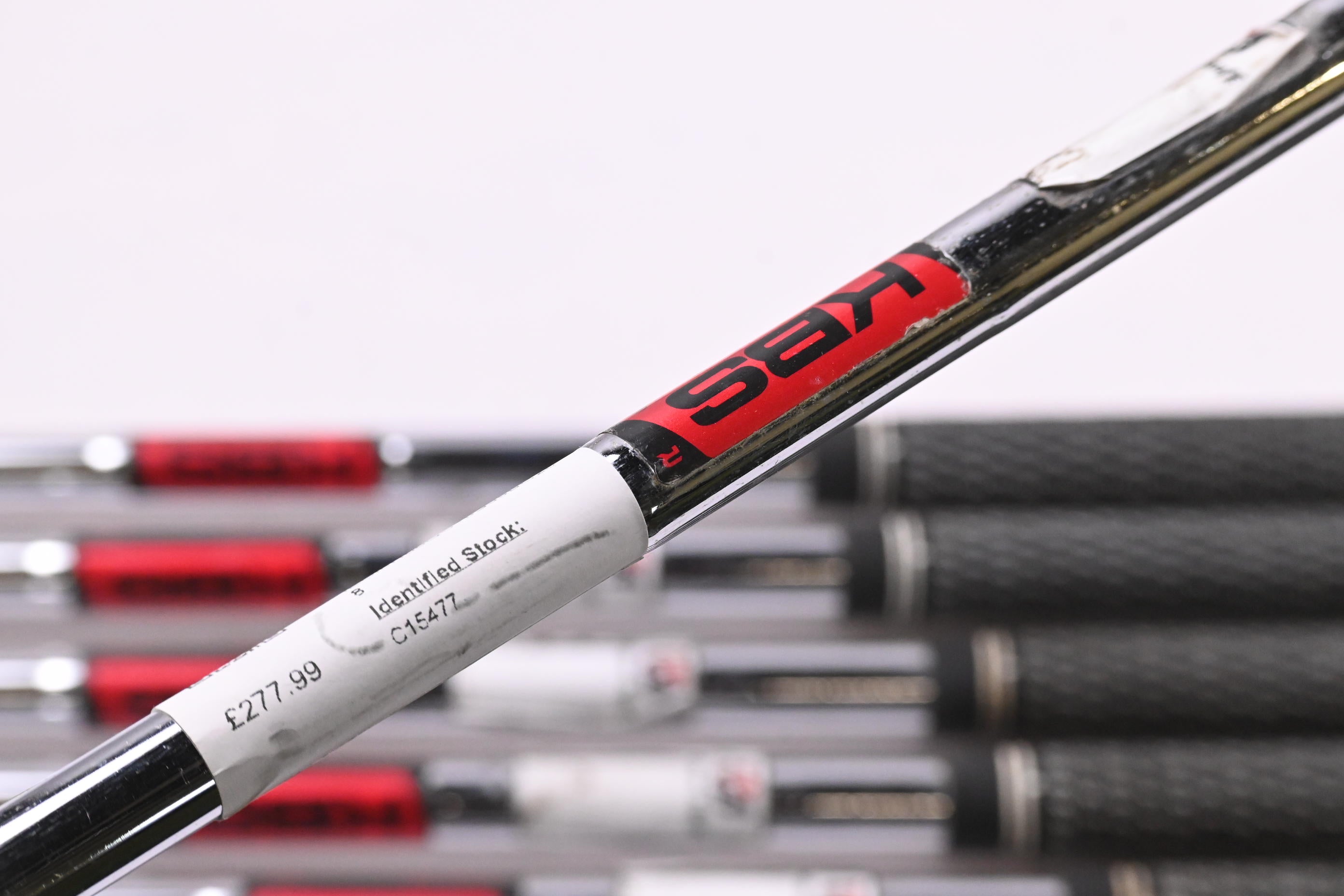 Wilson Staff C300 Irons / 4-PW+GW+SW / Regular Flex KBS Tour Shafts