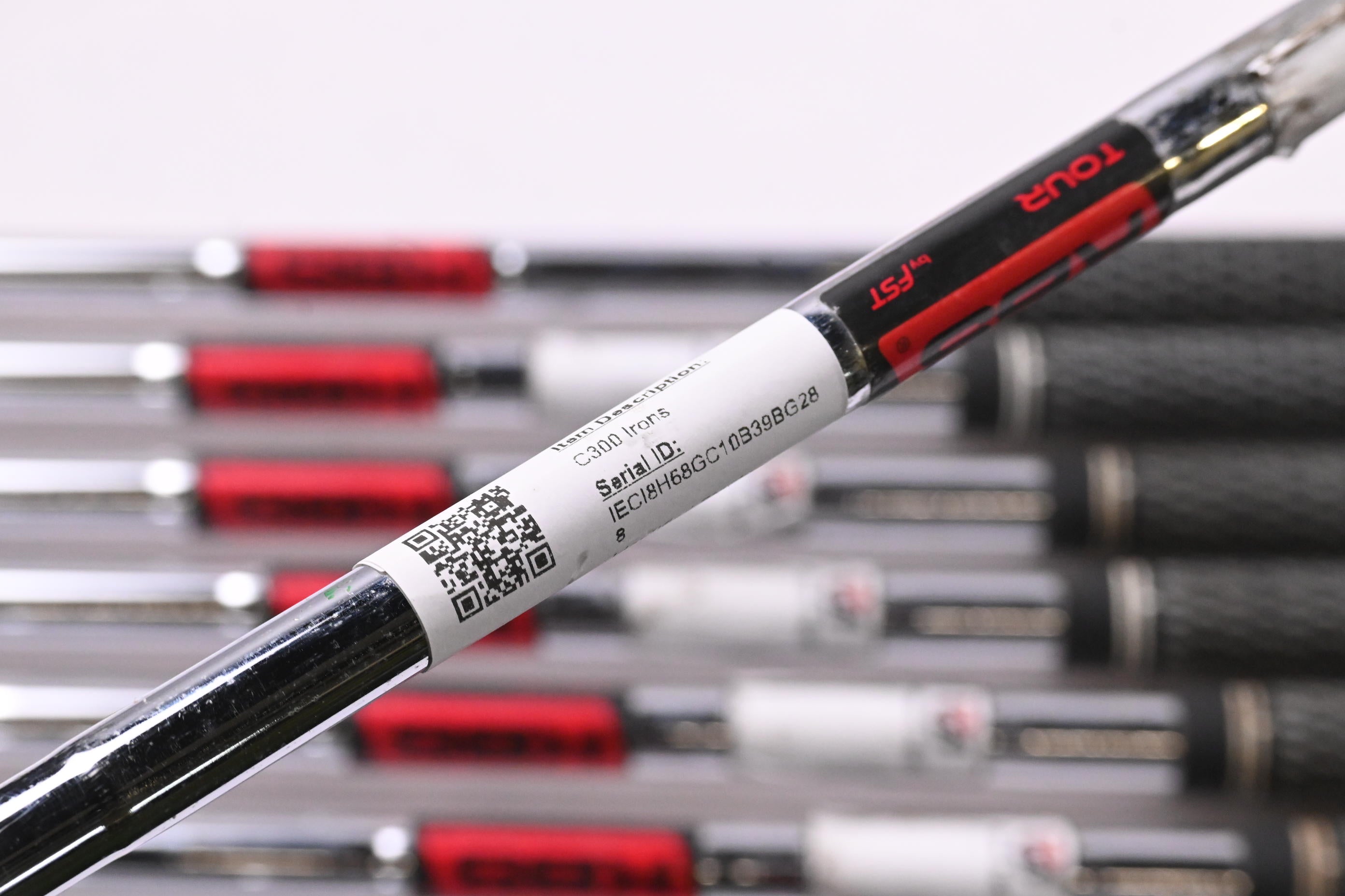 Wilson Staff C300 Irons / 4-PW+GW+SW / Regular Flex KBS Tour Shafts