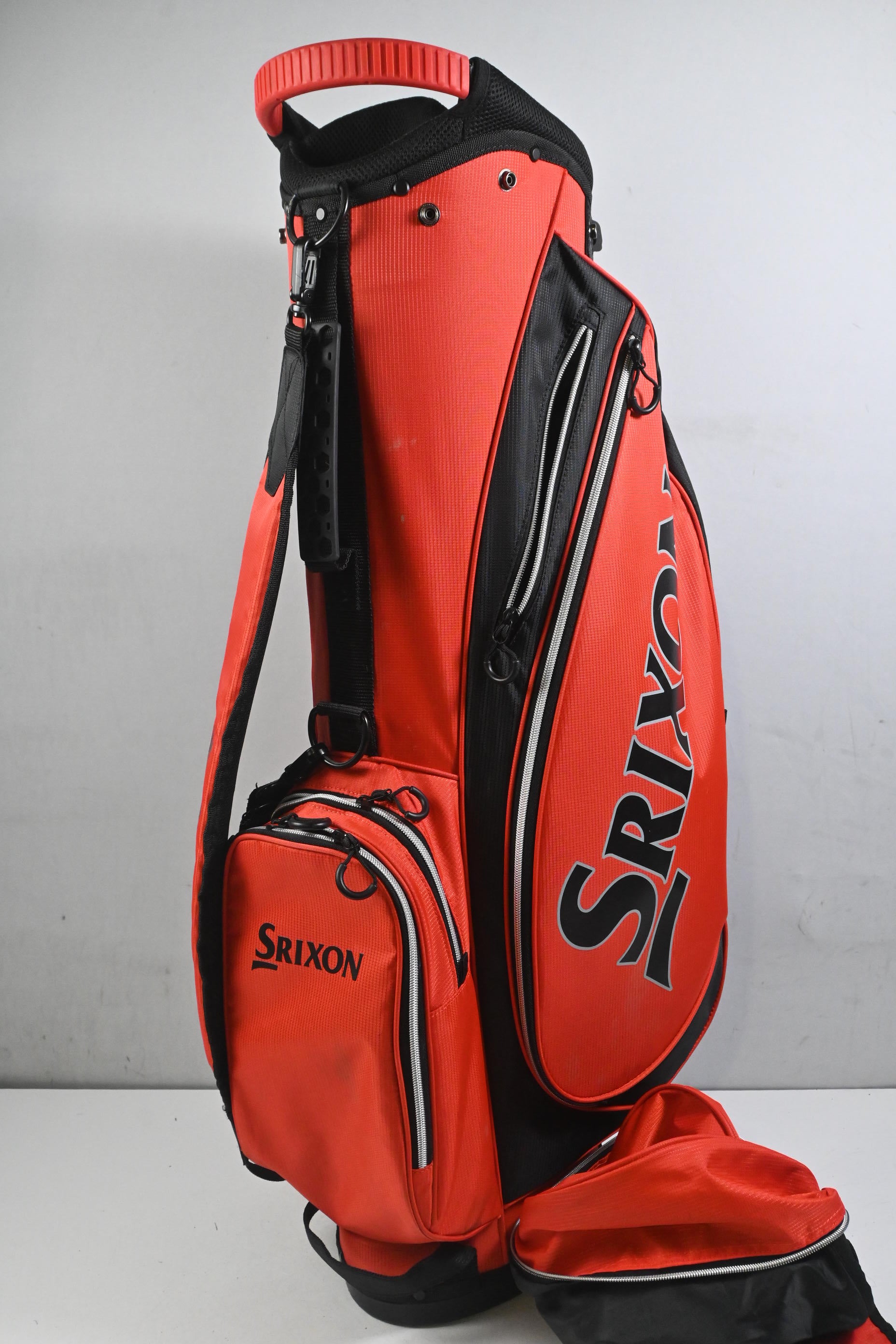 Srixon Stand Bag / 4-Way Divider / Red & Black