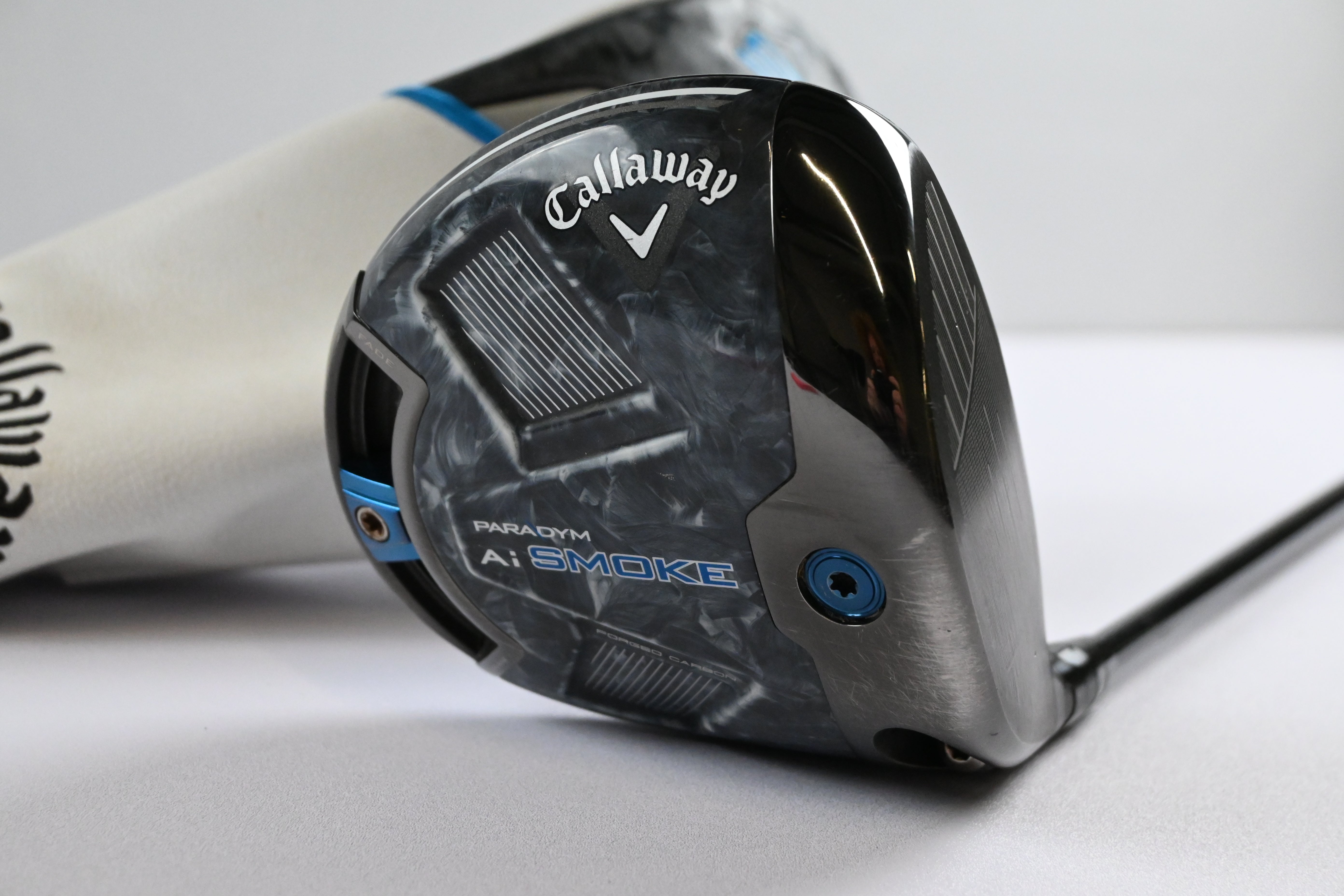 Callaway Paradym Ai Smoke Max Driver / 9 Degree / Stiff Flex Kai'li White 60