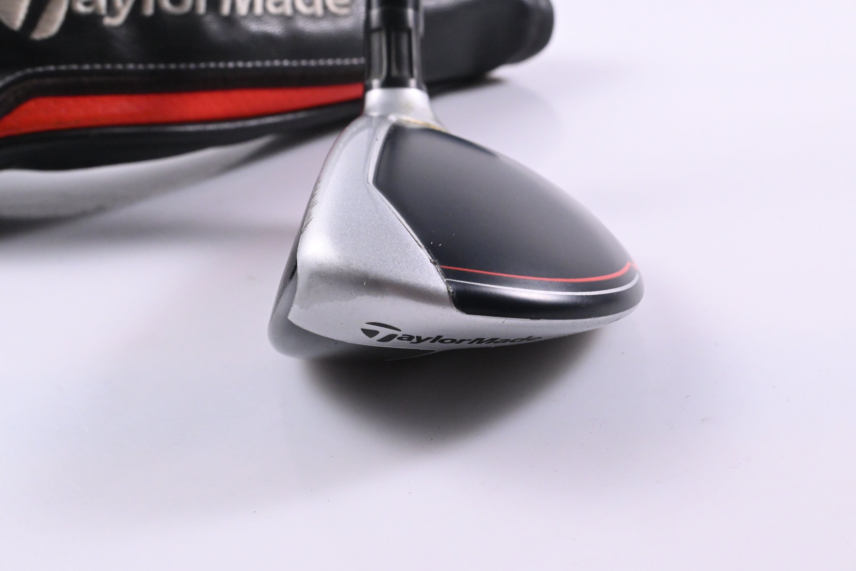 Left Hand Taylormade M6 #4 Hybrid / 22 Degree / Regular Flex Atmos Orange 6